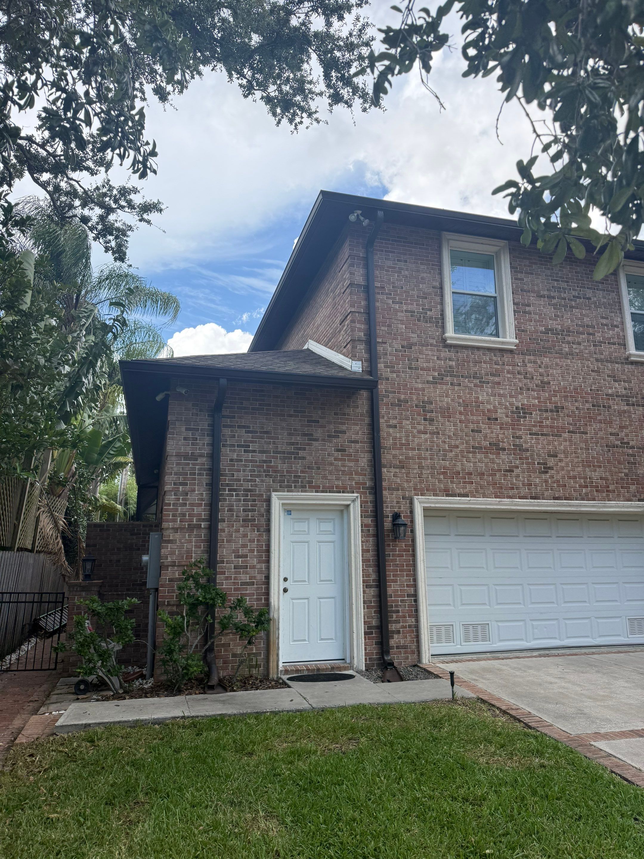 Project in Tampa 33606 by Mitchell Roofing Company LLC 
