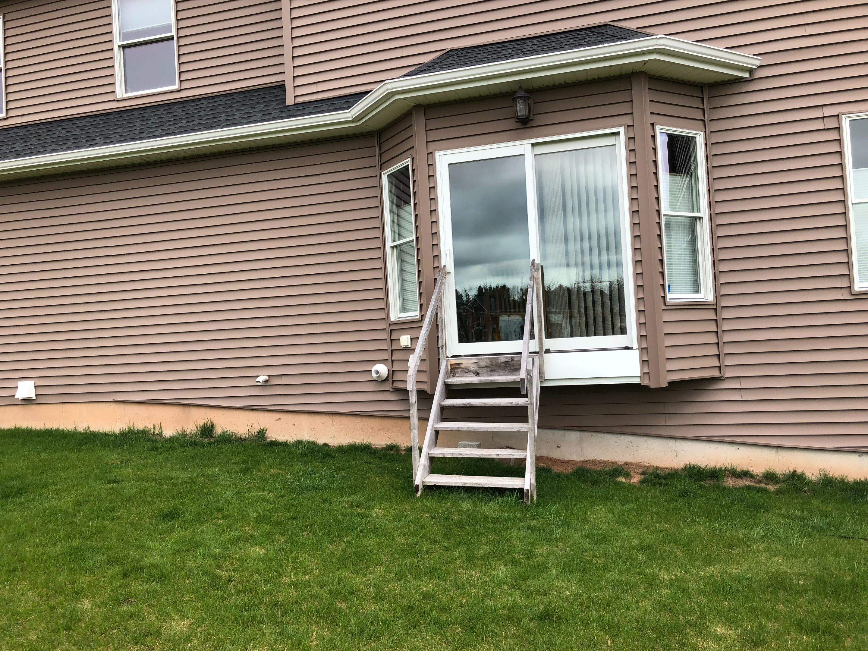 Outdoor Living - Addition by Ivy Lea Construction