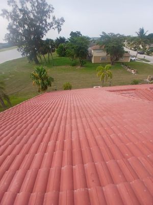 West Palm Beach Residential Tile Roof Installation and Plywood Replacement