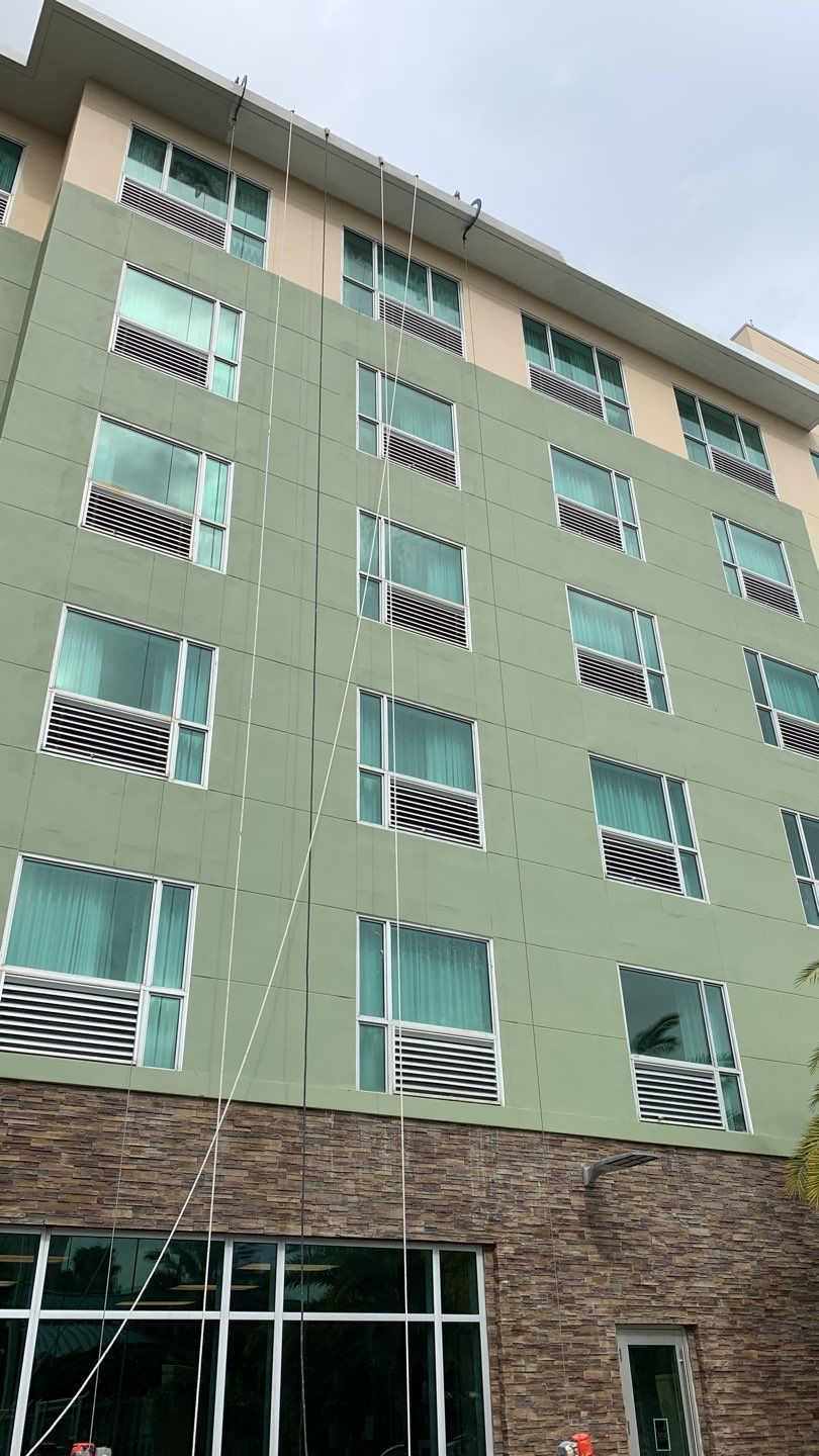 Four Points by Sheraton by Gemstone Builders, LLC.