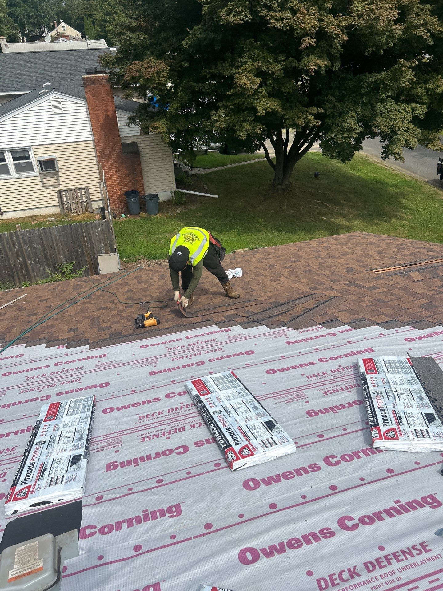 Atlas Pinnacle Pristine: Hickory in Wolcott by Golden Shield Roofing