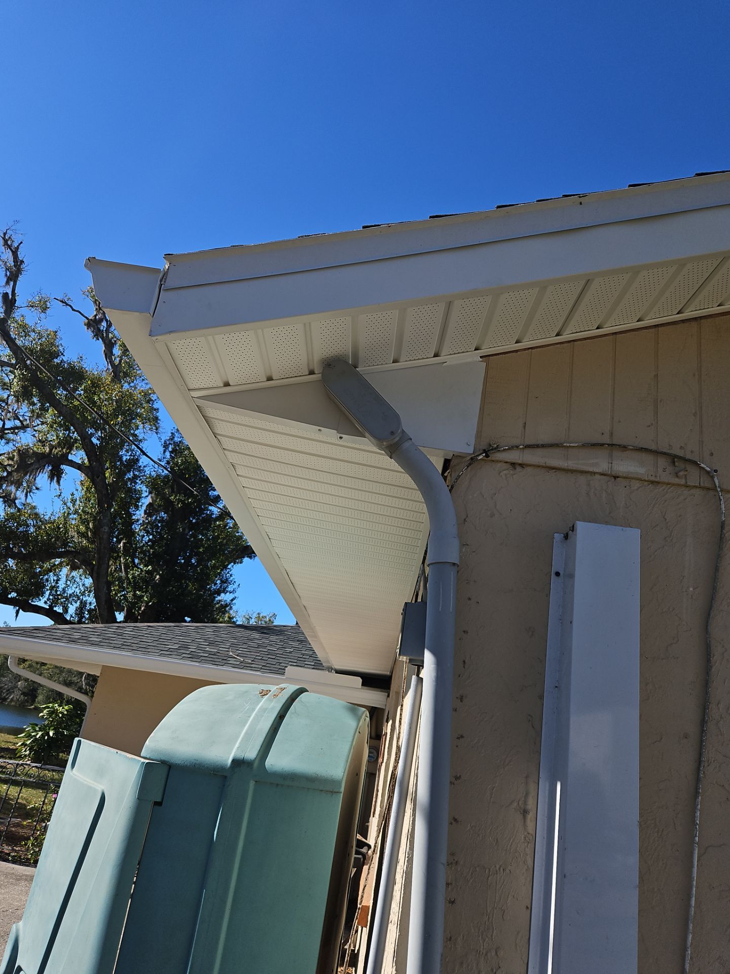 Soffit and Fascia Installation and Smooth Box Gutters and Downspouts in Sarasota FL by Gutter Professors