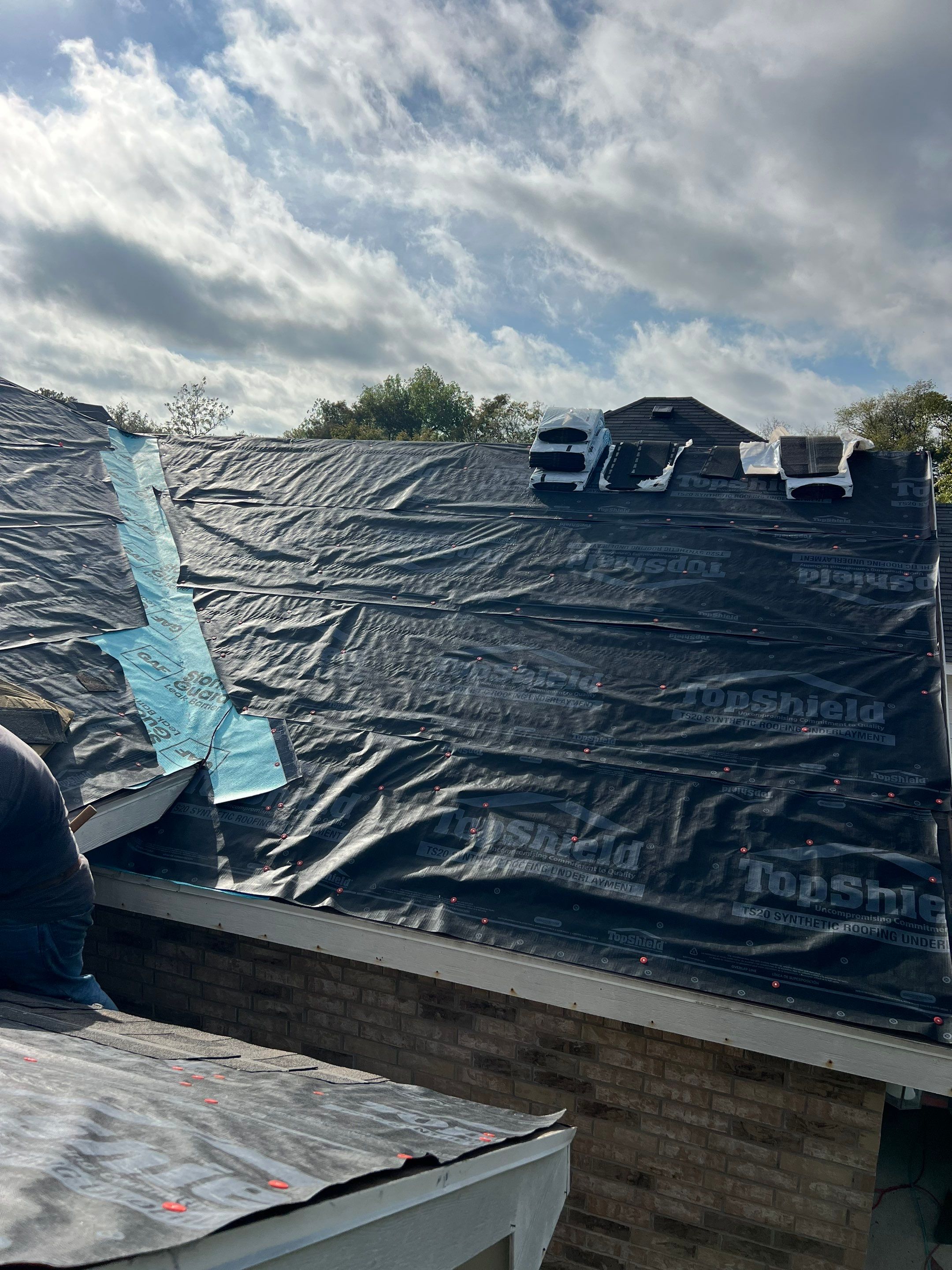 Project in Dallas by Armor Roofing | Exteriors