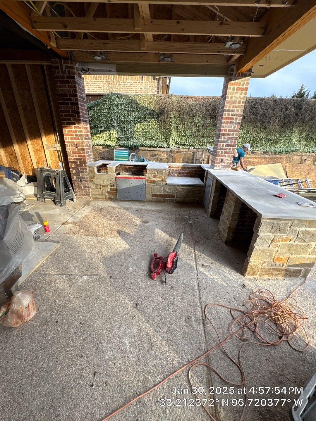 Patio & Pool bath addition by SLM General Contractors & Roofing