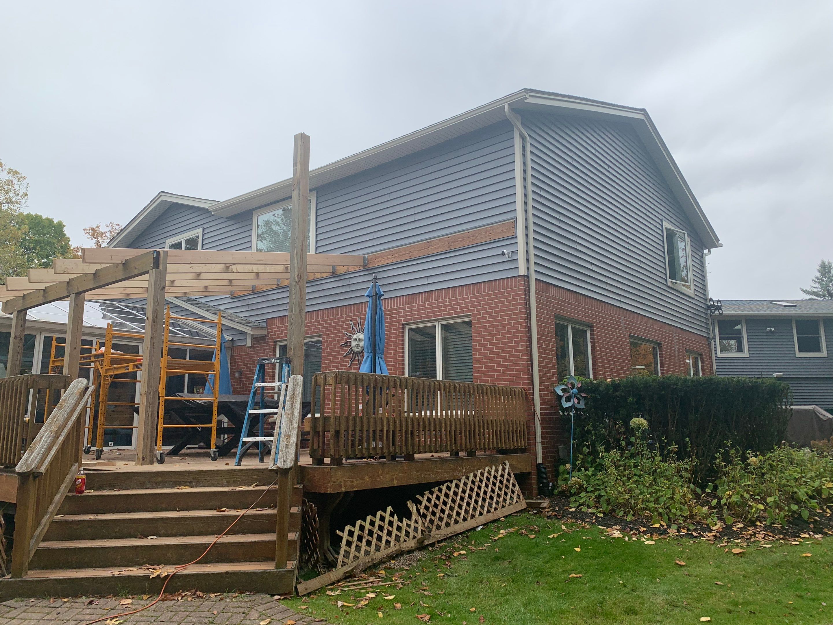 Vinyl Siding Replacement - Private Residence  by Bloomfield Construction & Restoration