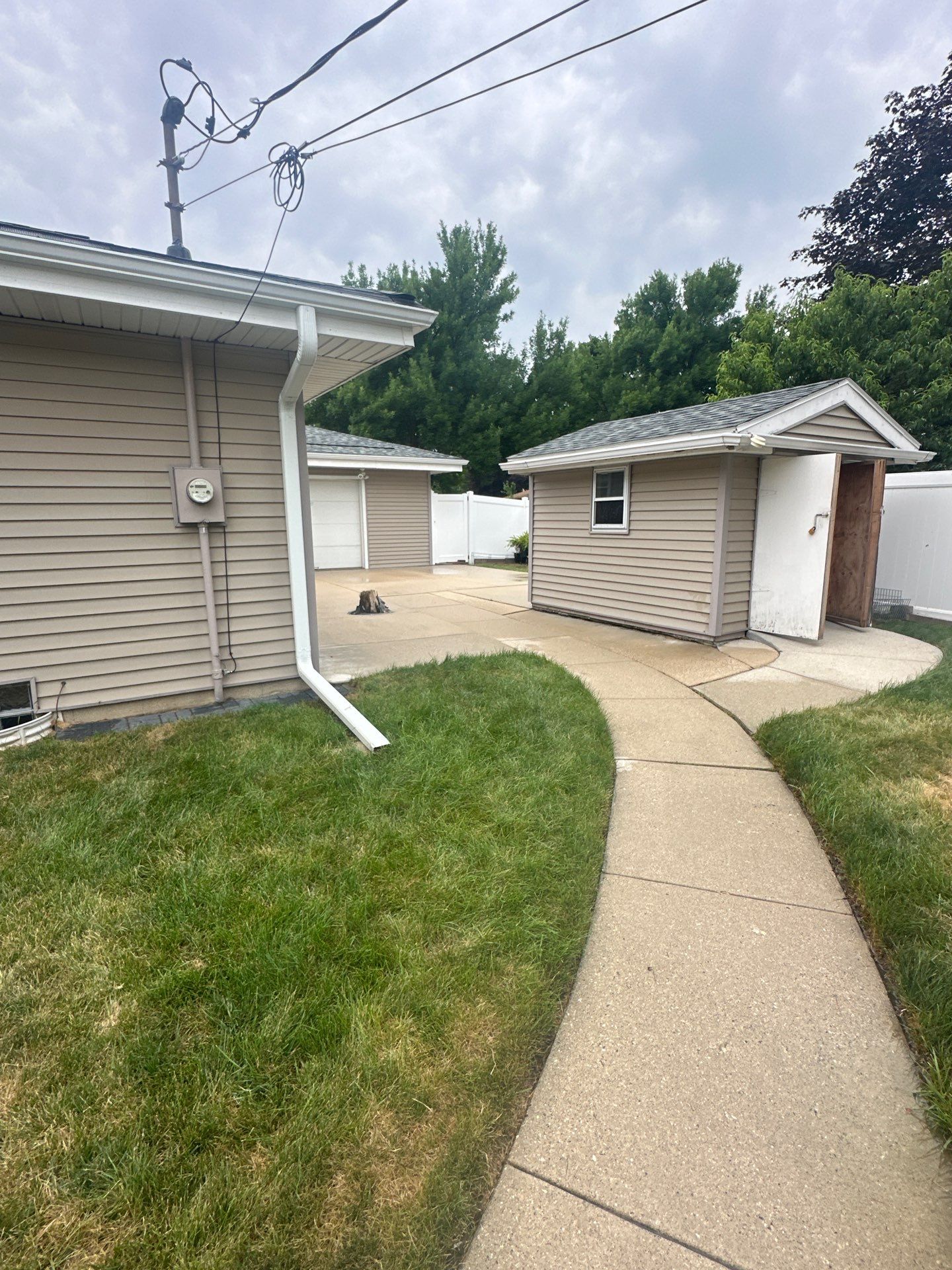 Residential Exterior Updates and Masonry Restoration in Milwaukee by OCS Contracting Services