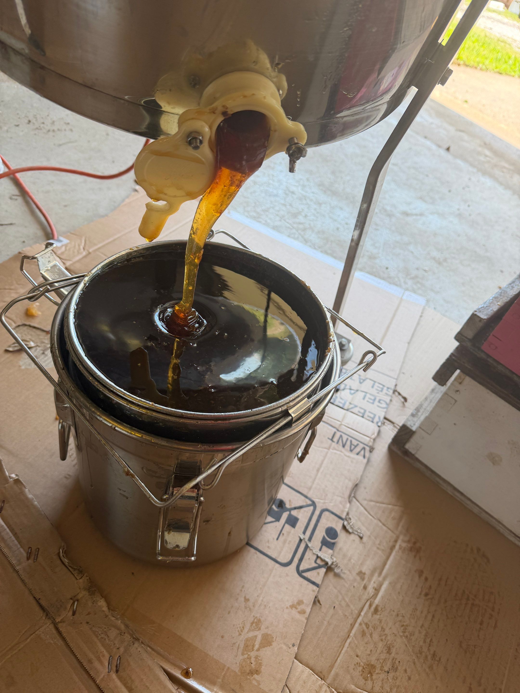 Backyard Survivor Stock by Rockwall Honey Bee Company