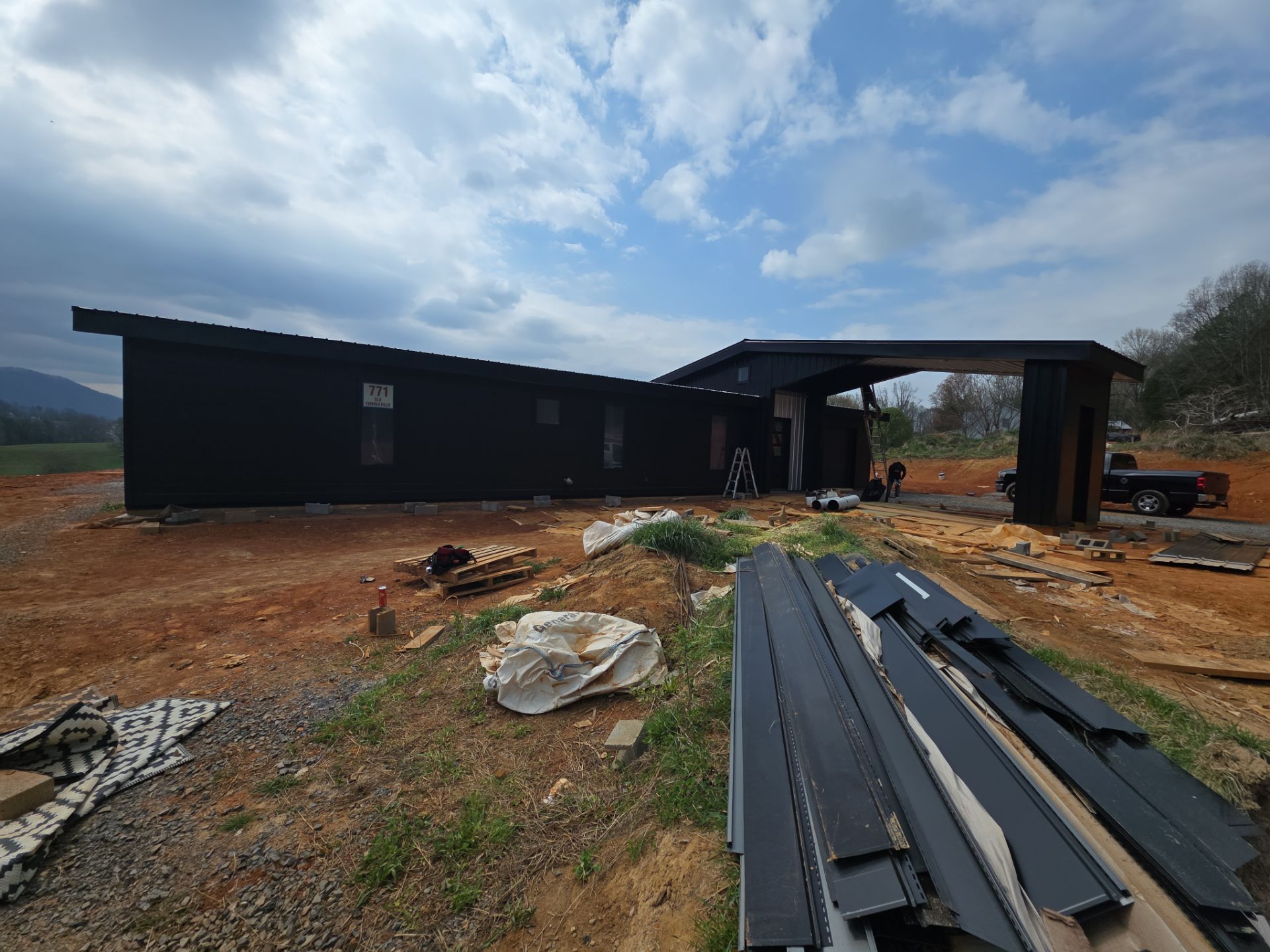 Titus Sr. Residence by Omnia Roofing