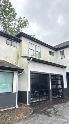 House Wash for a Luxury Home in Houston