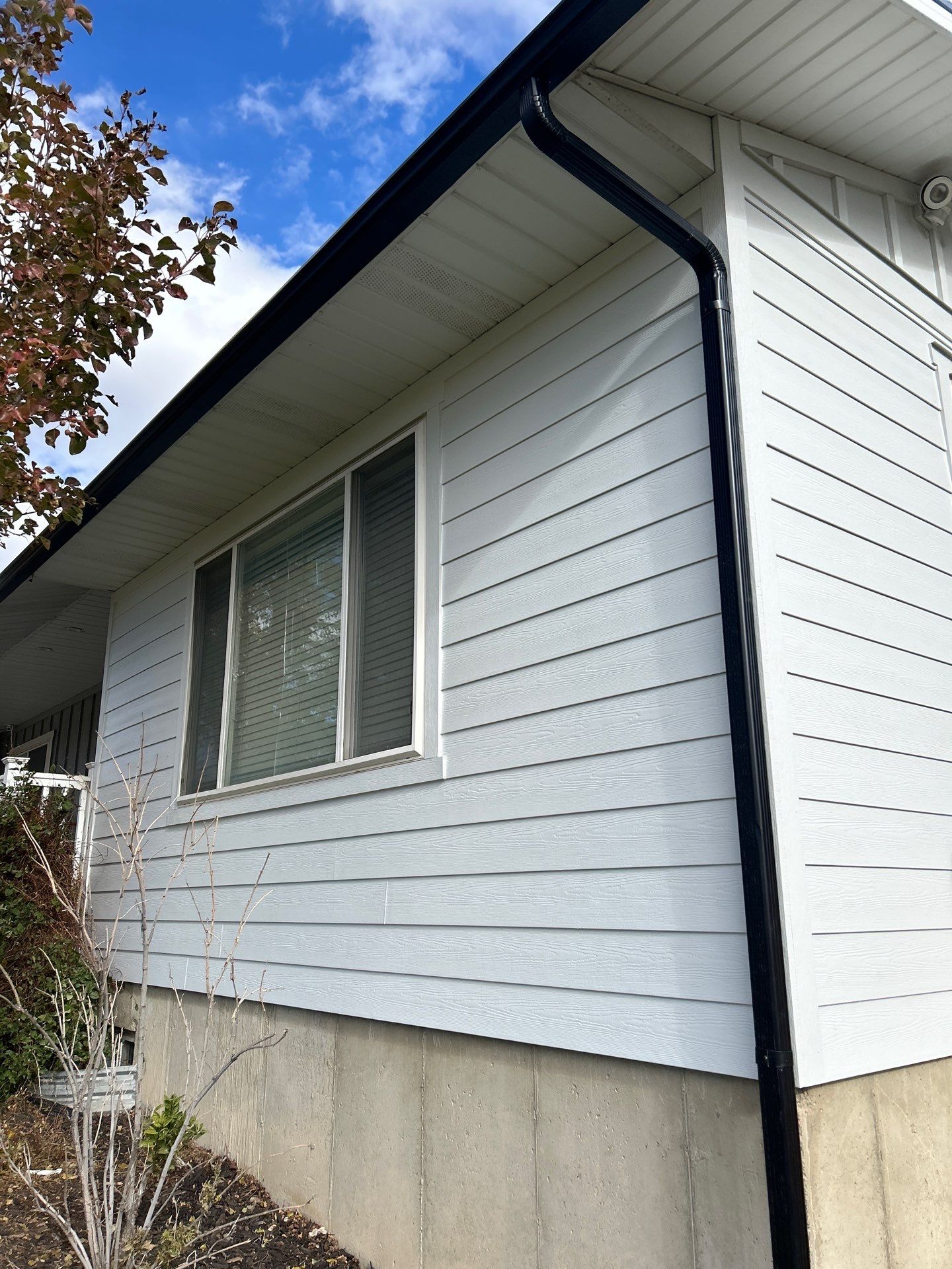 Lindon | Complete Vinyl to Hardie Conversion | Arctic White by Ideal Siding Utah