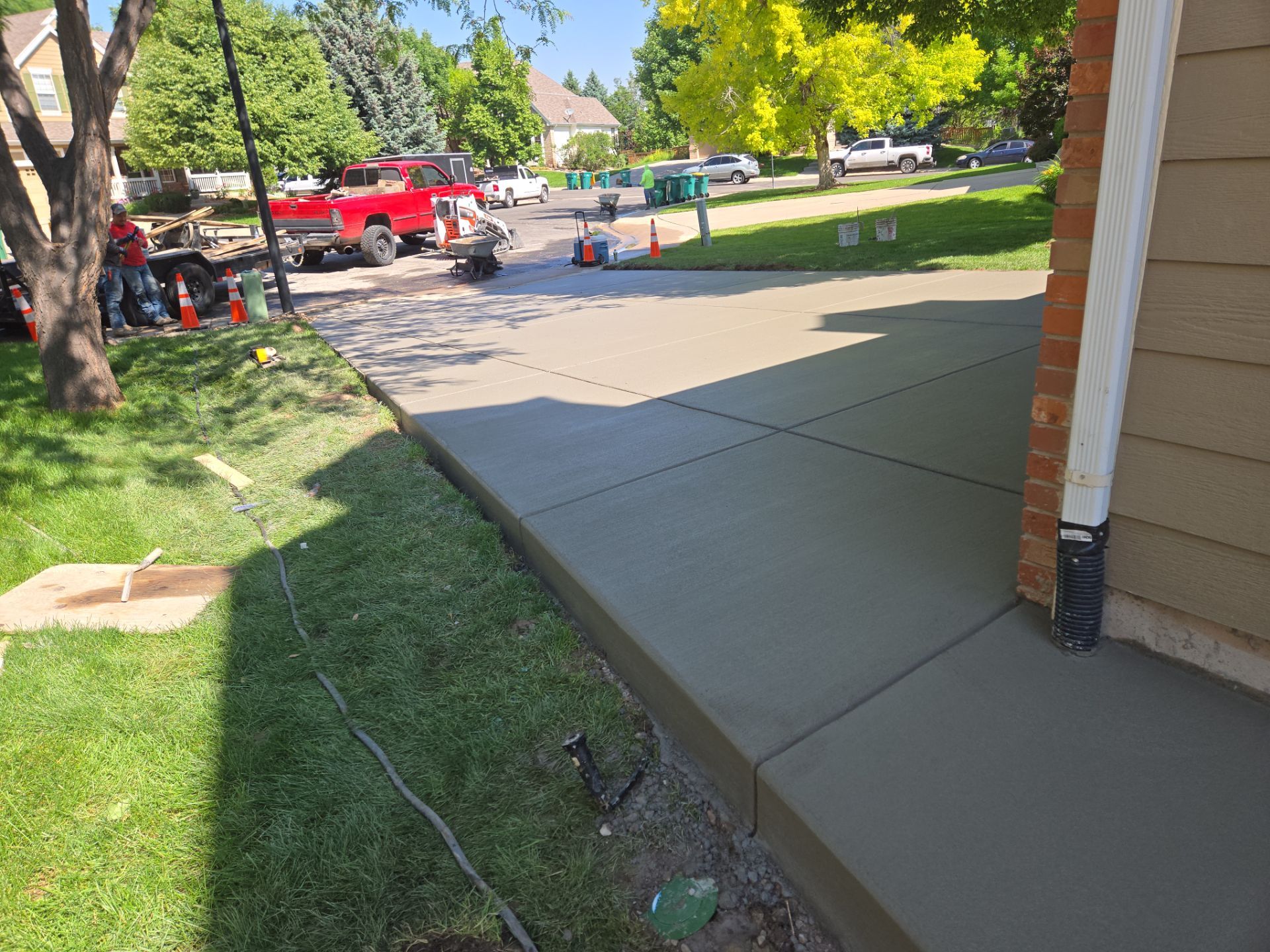 Driveway in Fort Collins by  Center Line Concrete