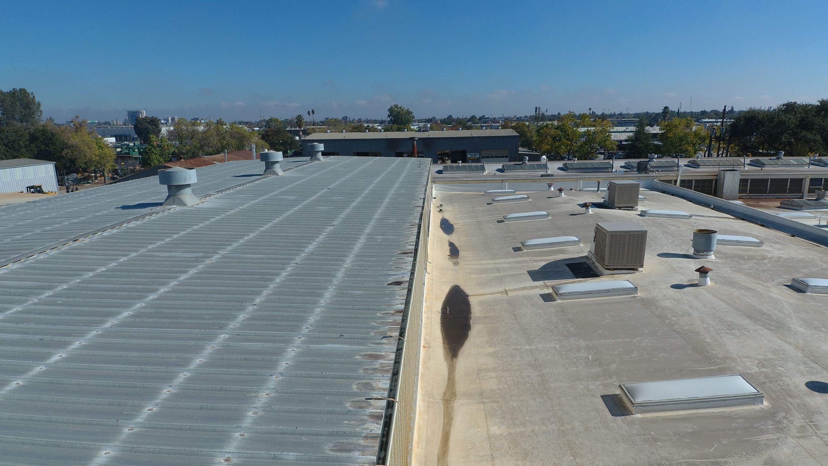 MR Roofing system using Conklin BenchPly system with PUMA top coat by Straight Edge Roofing Inc