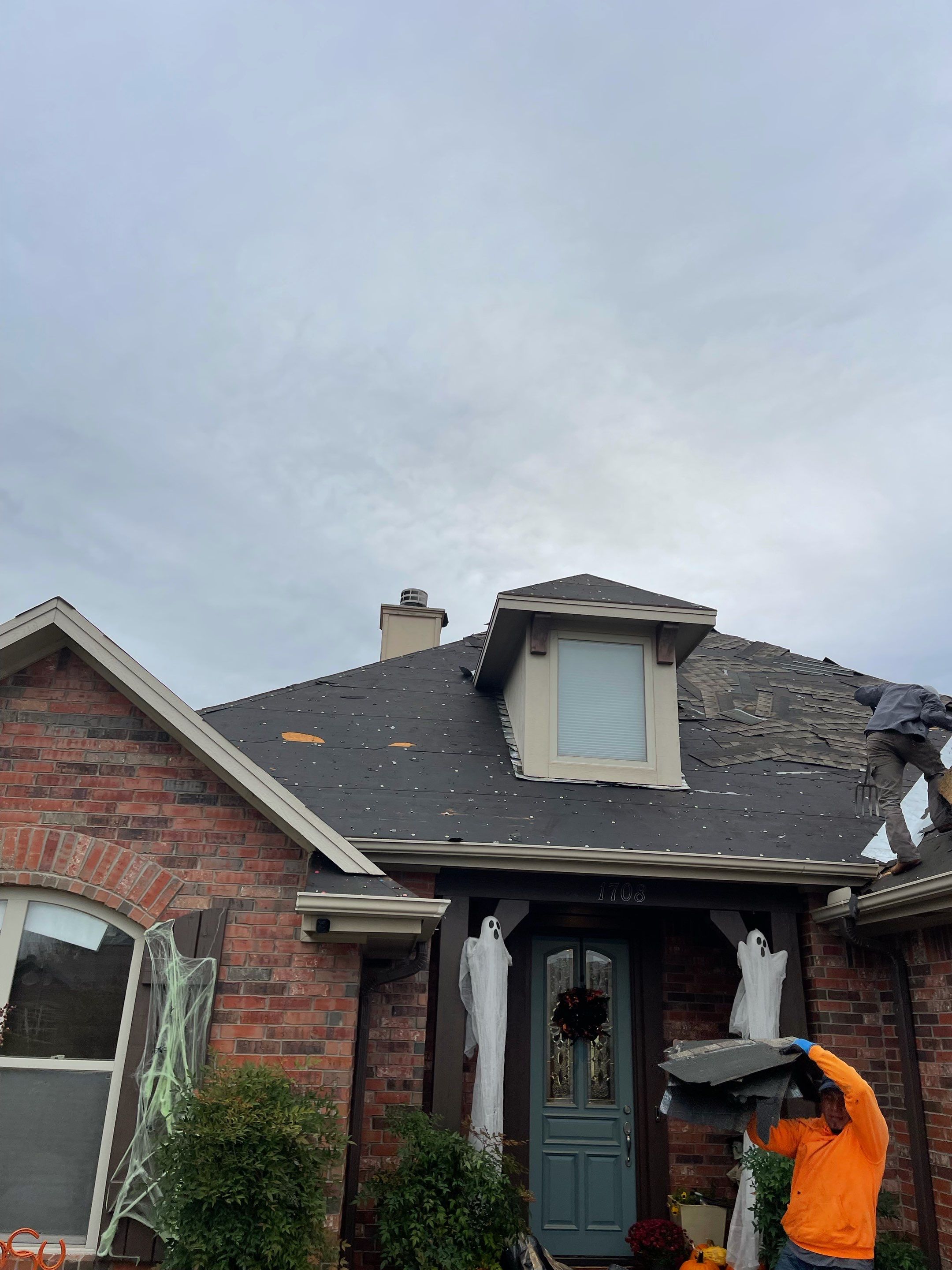 Residential Roofing Installation using Malarkey by Frontline Roofing and Construction