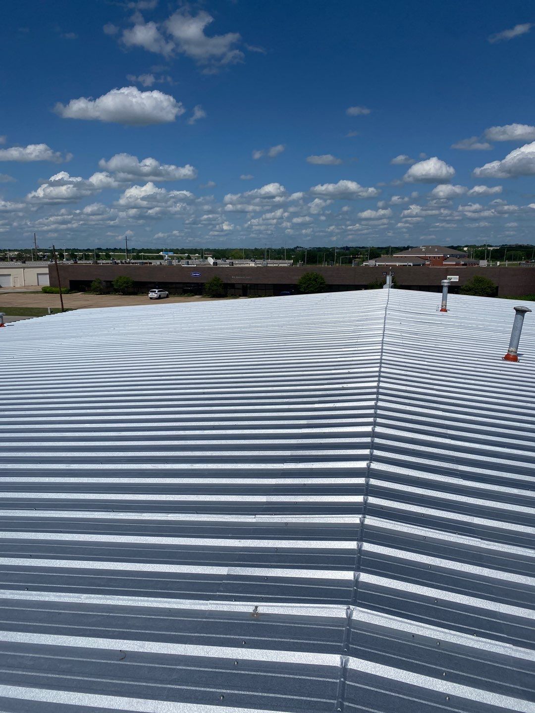 Metal Roof Project in Tulsa by Decor Roofing & Restoration