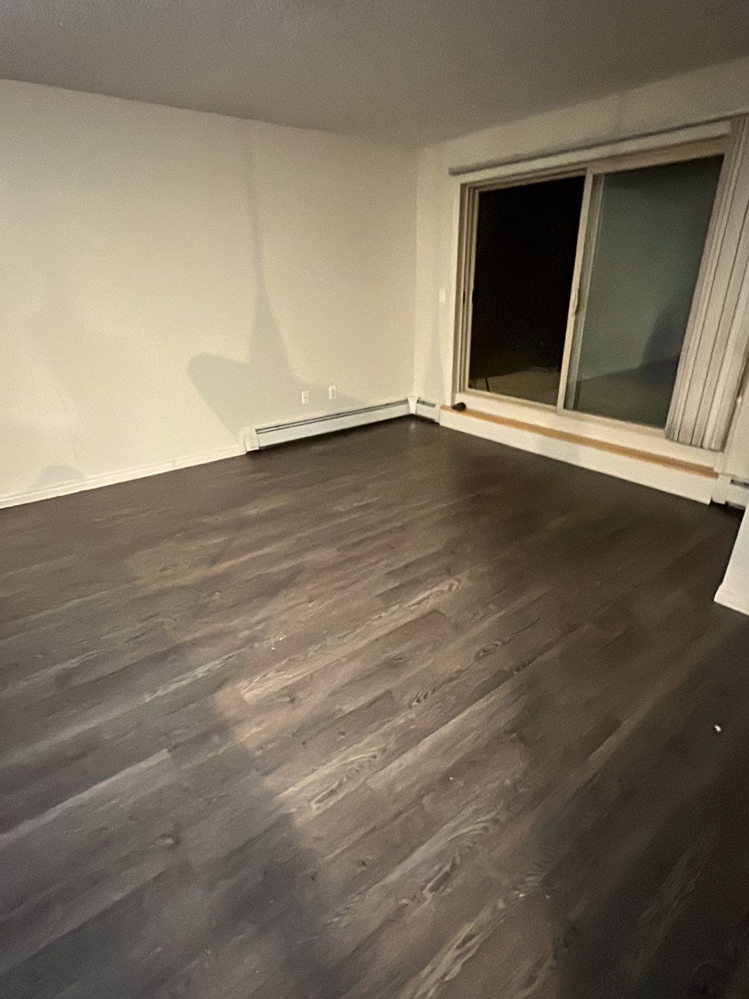 Moveout Clean - Very dirty by Tidyups Cleaning Service Inc