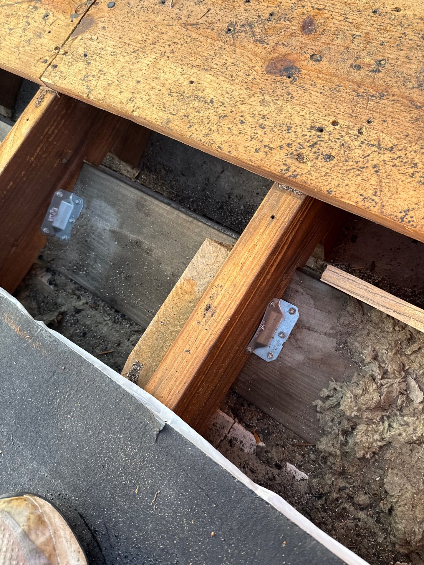 Project in Gulfport 33707 by Mitchell Roofing Company LLC