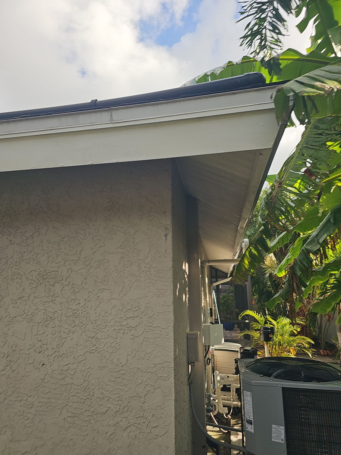Project in St. Petersburg 33702 by Mitchell Roofing Company LLC 