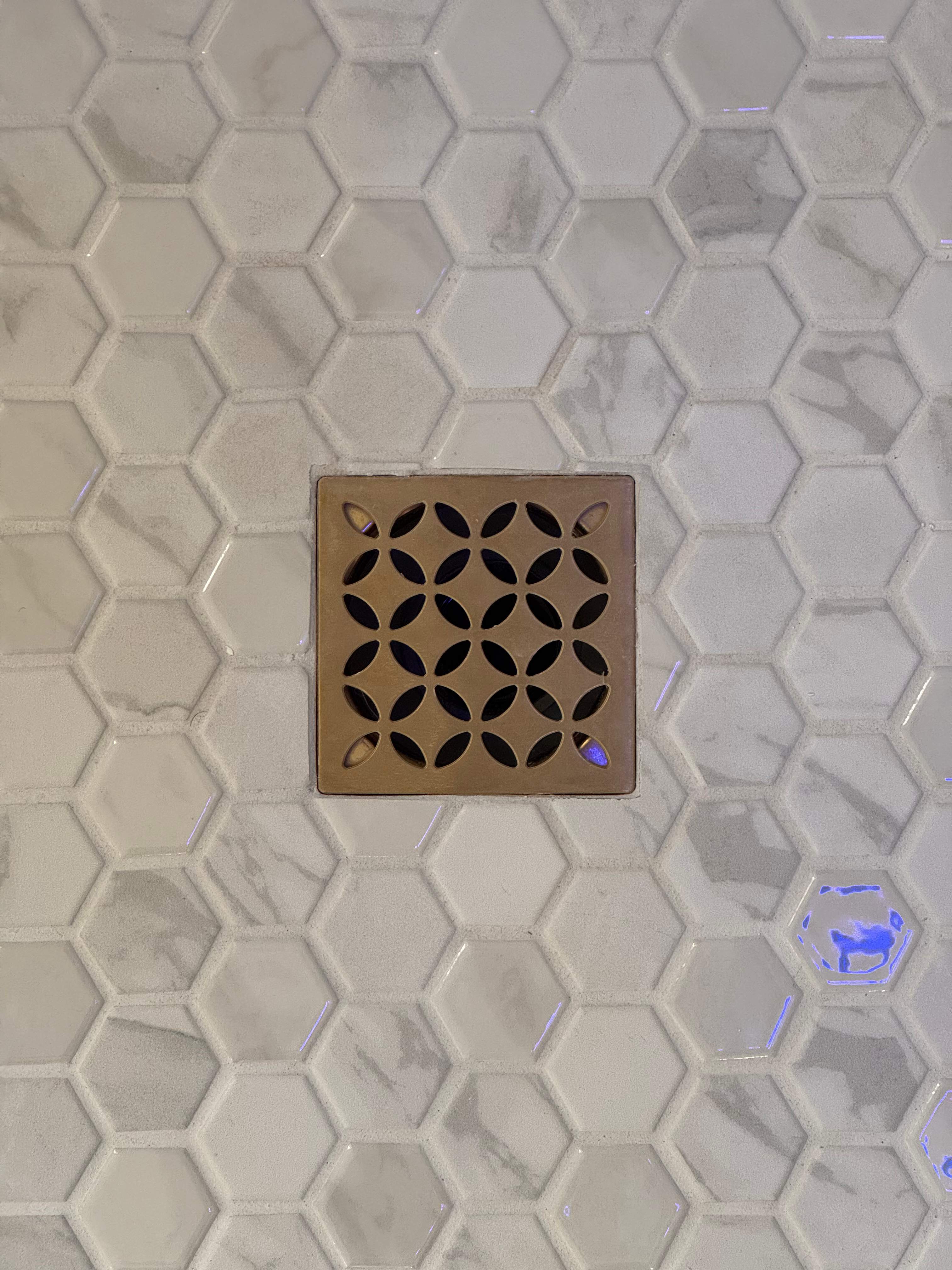 Master bathroom renovation by Prudencio