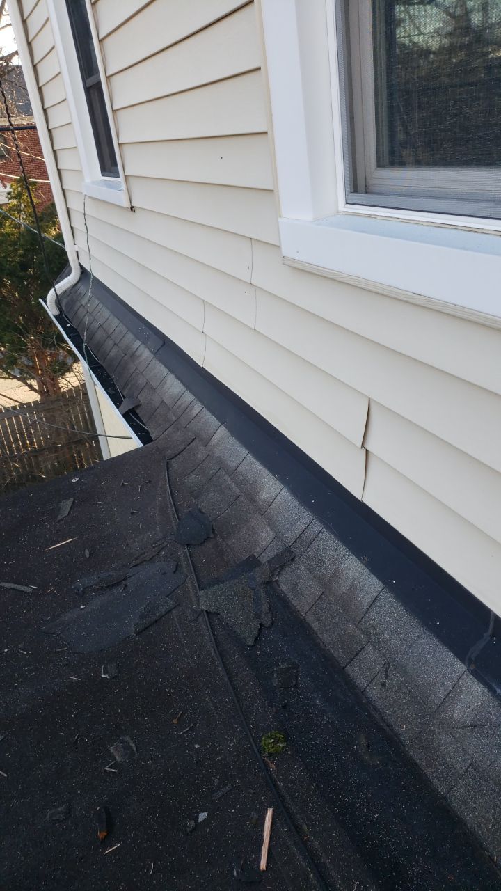 Alexandria Landmark Pro MD Resawn Shake/Flintlastic SA Project by RM Banning, Inc.