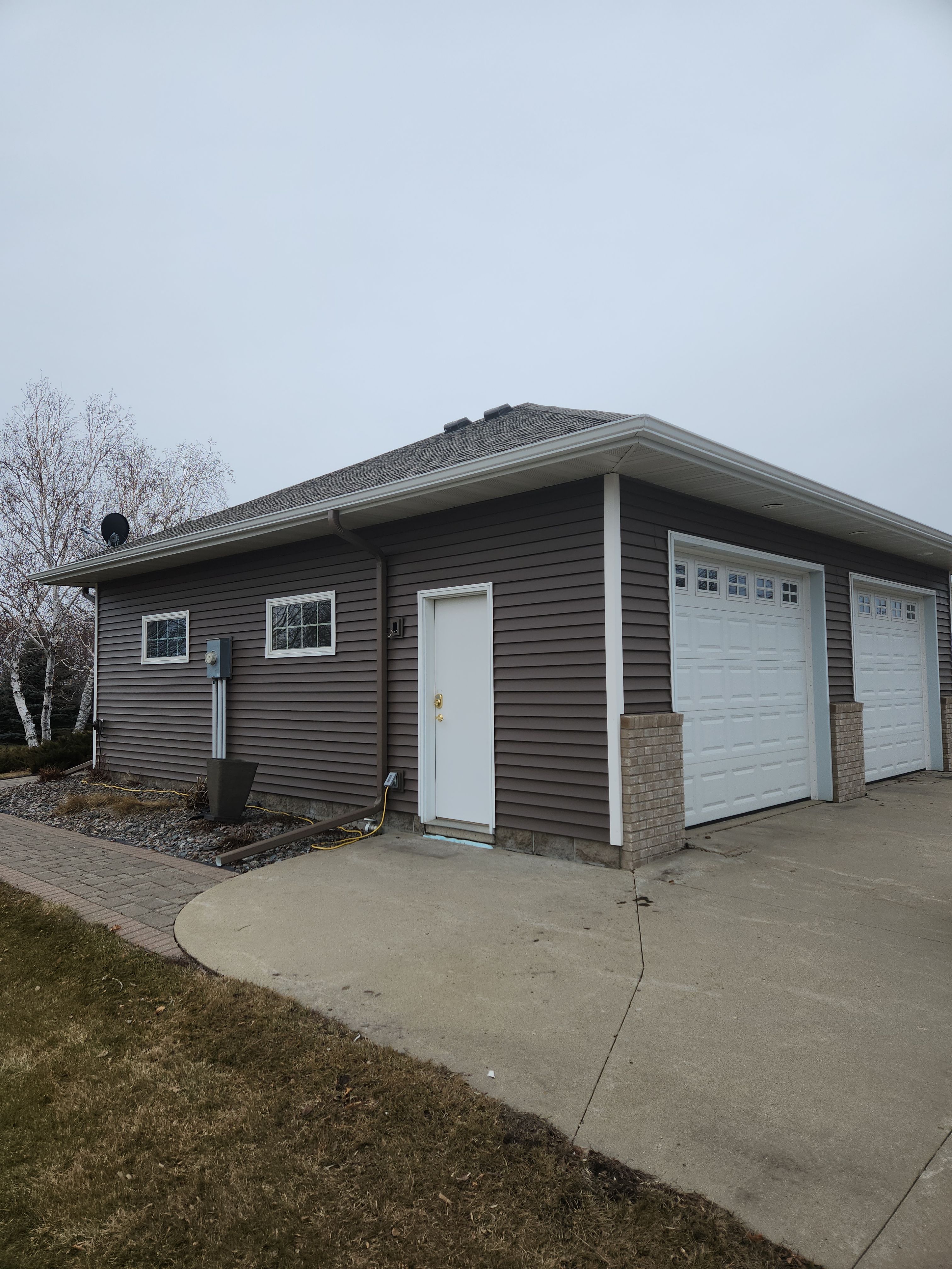 5" Gutters in Raymond by Next Level Seamless Gutters / Exteriors Inc.