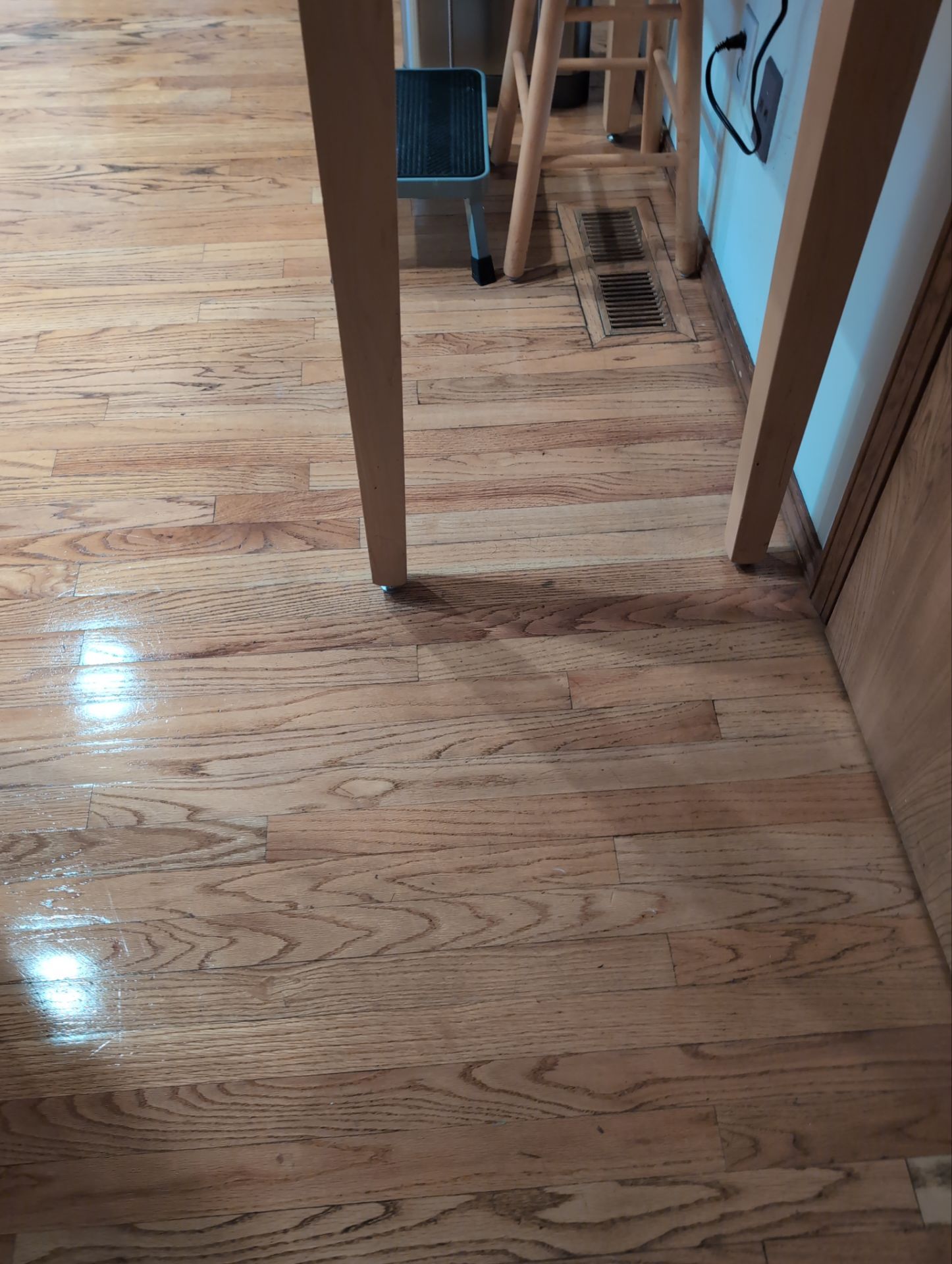 House cleaning in Lake Oswego by Cloud 9 Professional Cleaning Services