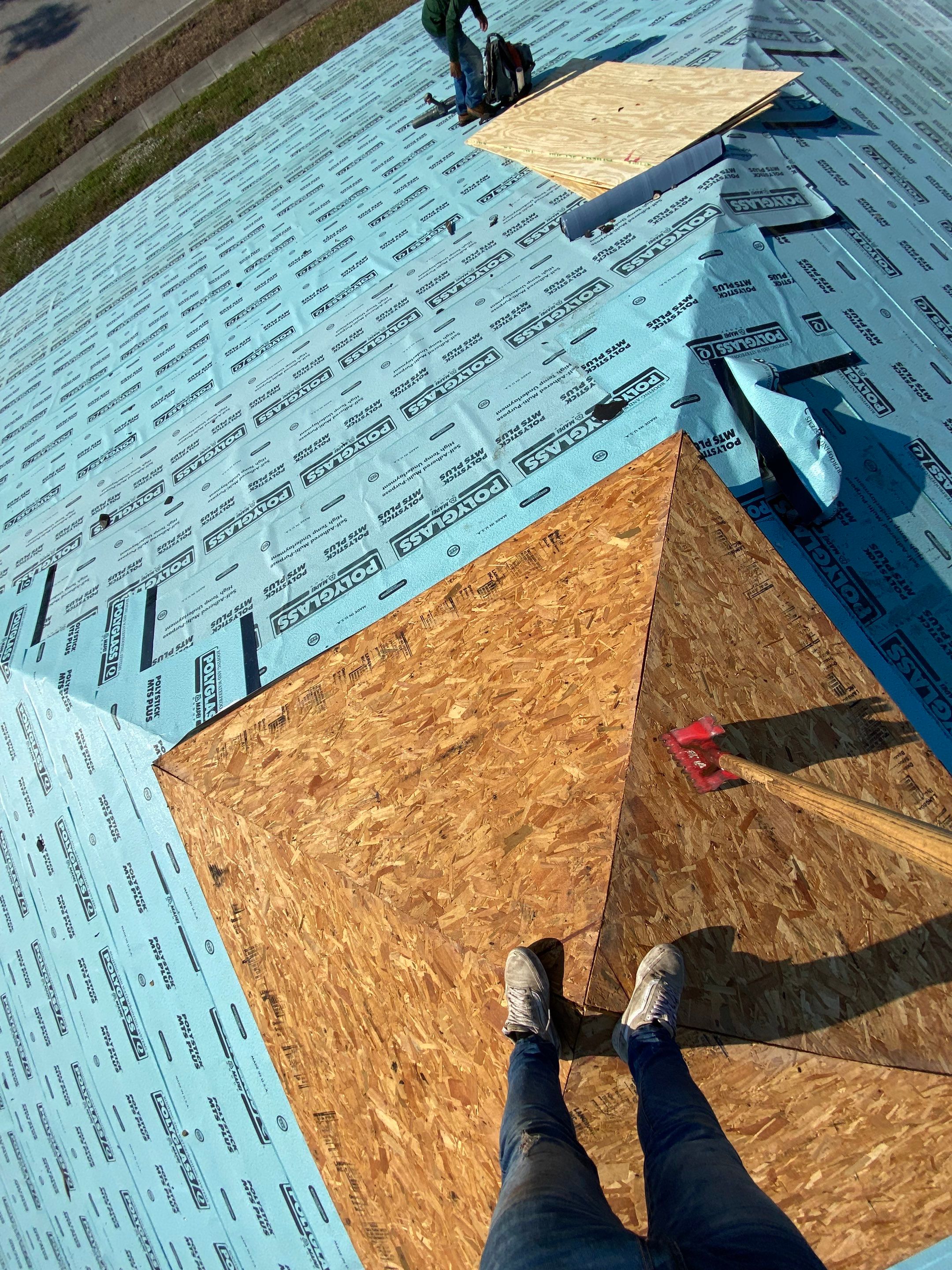 Commercial Standing Seam Metal Replacement in Fort Myers, FL by International Roofing