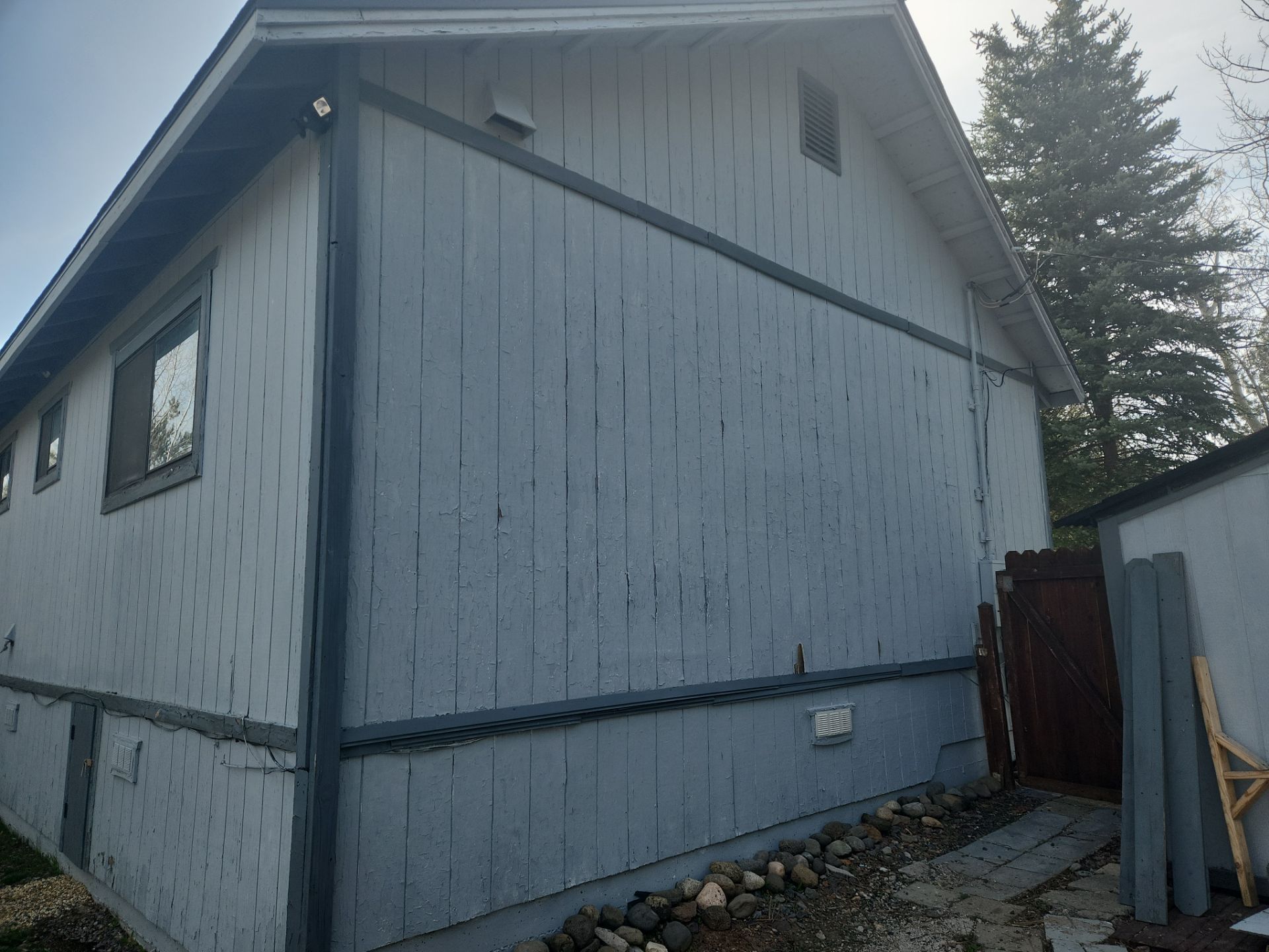 Siding Repairs by The Tahoe Tradesman