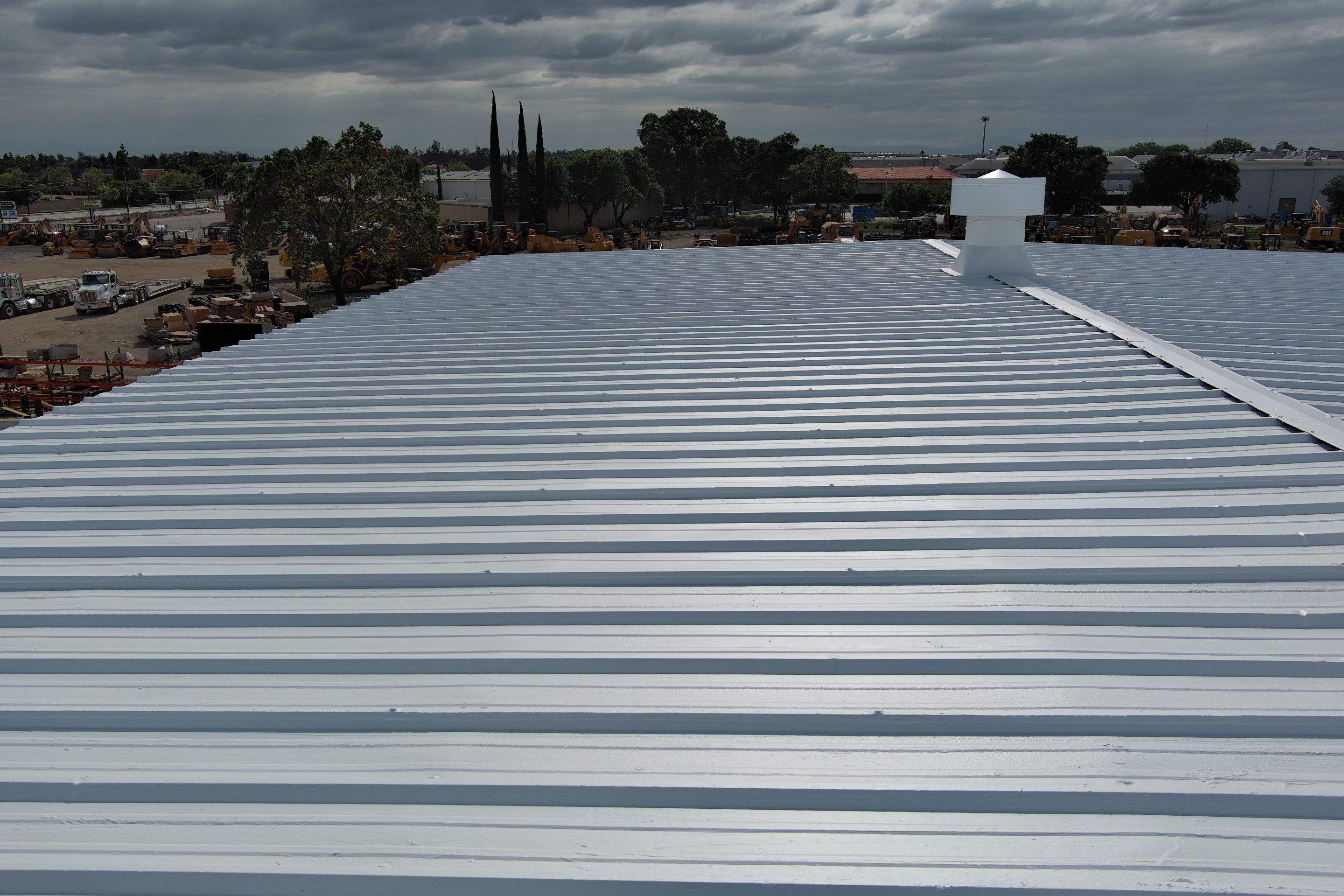 MR Roofing system using Conklin BenchPly system with PUMA top coat by Straight Edge Roofing Inc