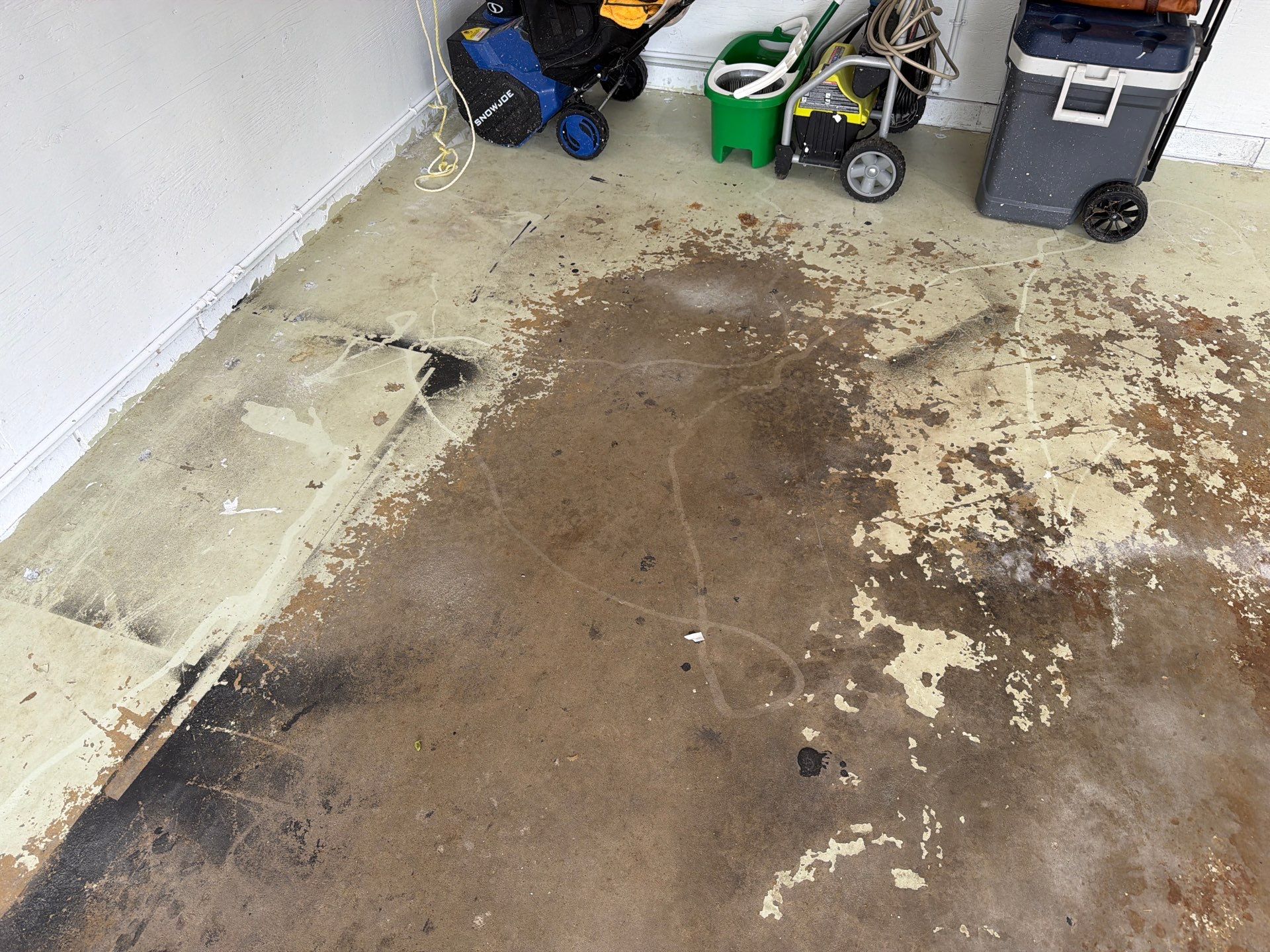 Yankton Garage Concrete Coating With Feather Gray Decorative Chips by Select Painting, Coatings & Garage Cabinets