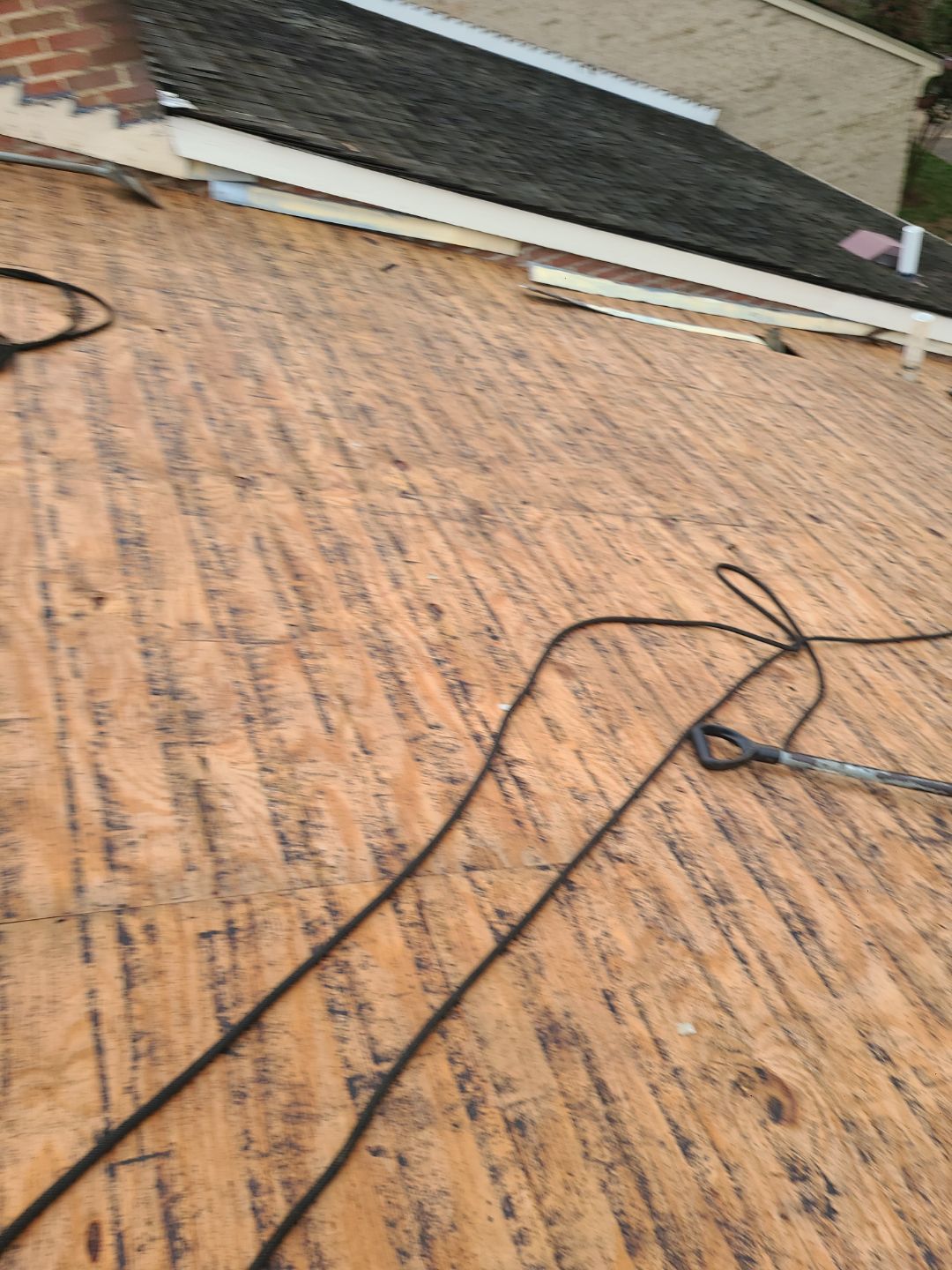 Arlington: Residential Roof Replacement with Perfection CCA-Treated Cedar Shakes by RM Banning, Inc.