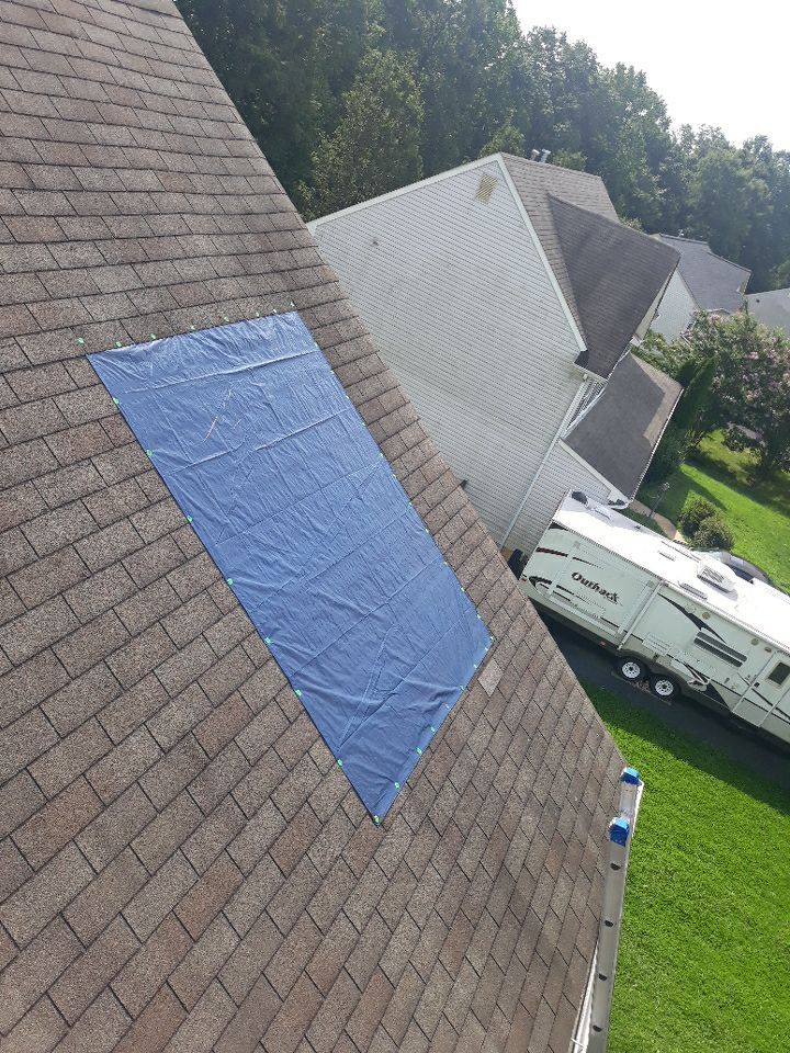 Woodbridge: CertainTeed Landmark Designer Shingles in Cottage Red by RM Banning, Inc.