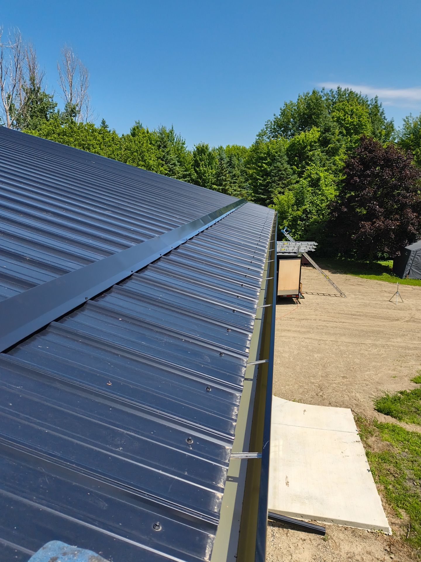 6" Gutters + Snow Rails Installation by Next Level Seamless Gutters / Exteriors Inc.