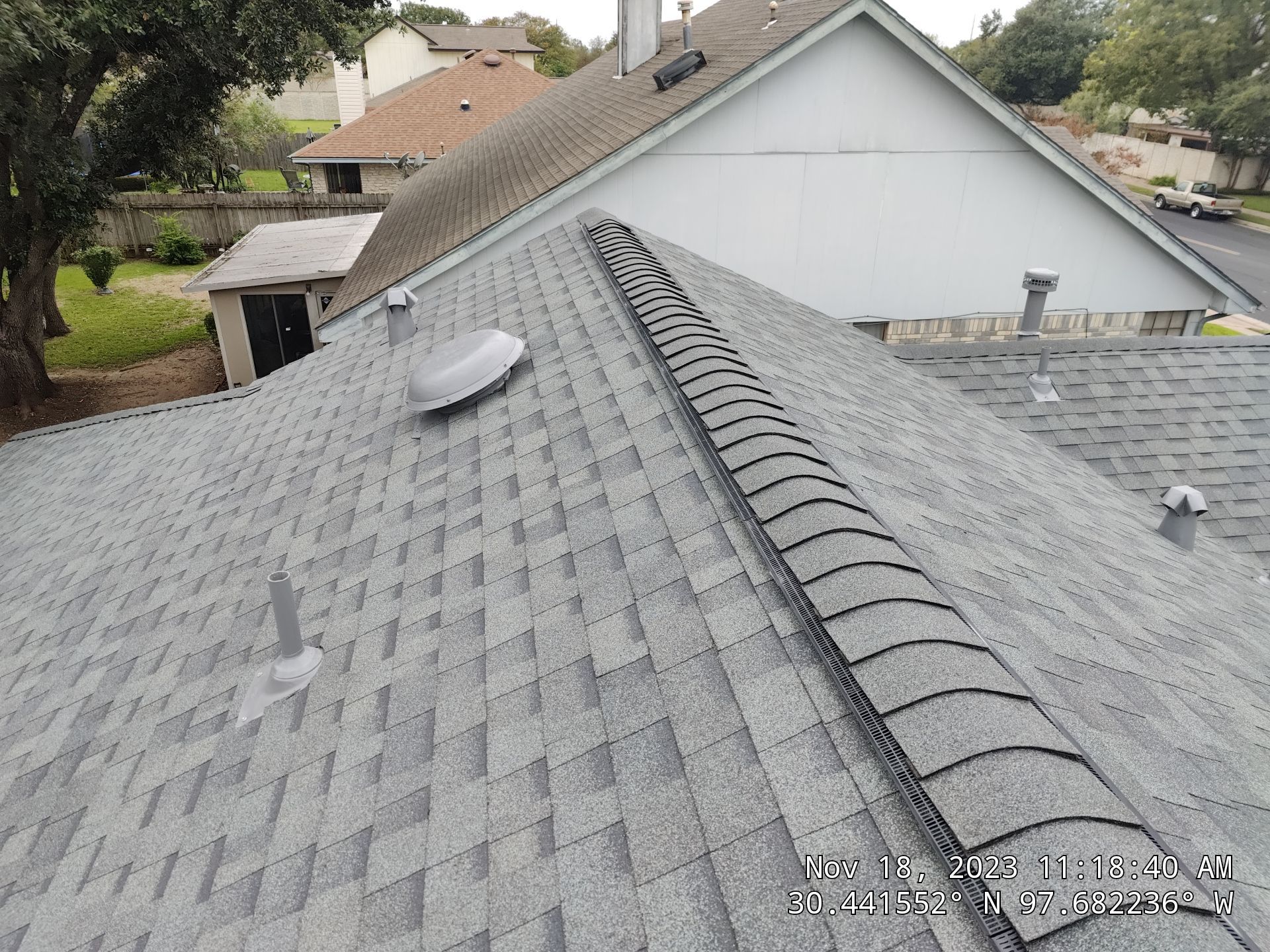 Residential Roofing Installation using Owens Corning Oakridge Estate Grey by DeZign Roofing & Exteriors