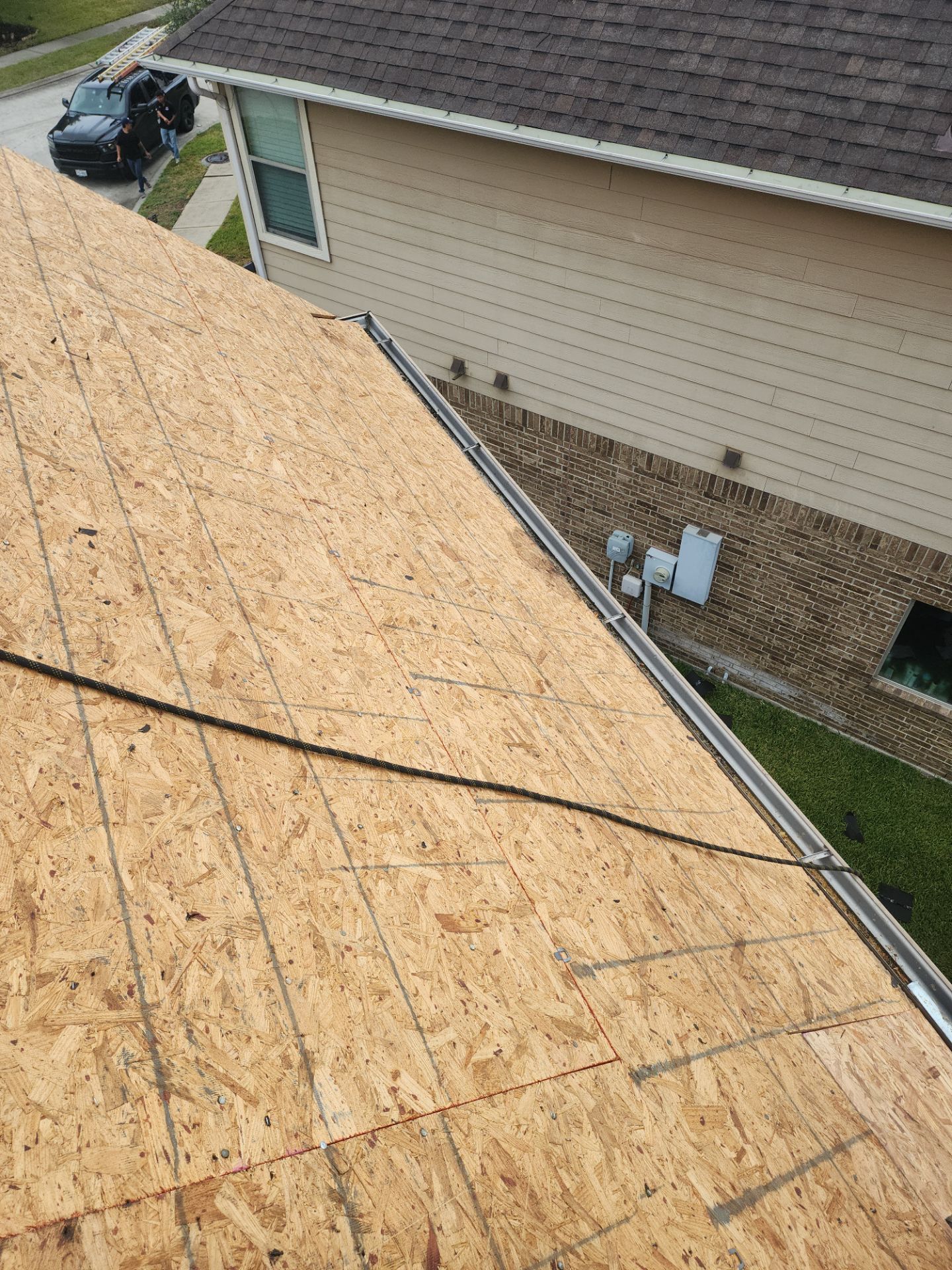 Residential Roofing Installation using Owen's Corning Duration (Lifetime) Shingles by Roof Repair Company