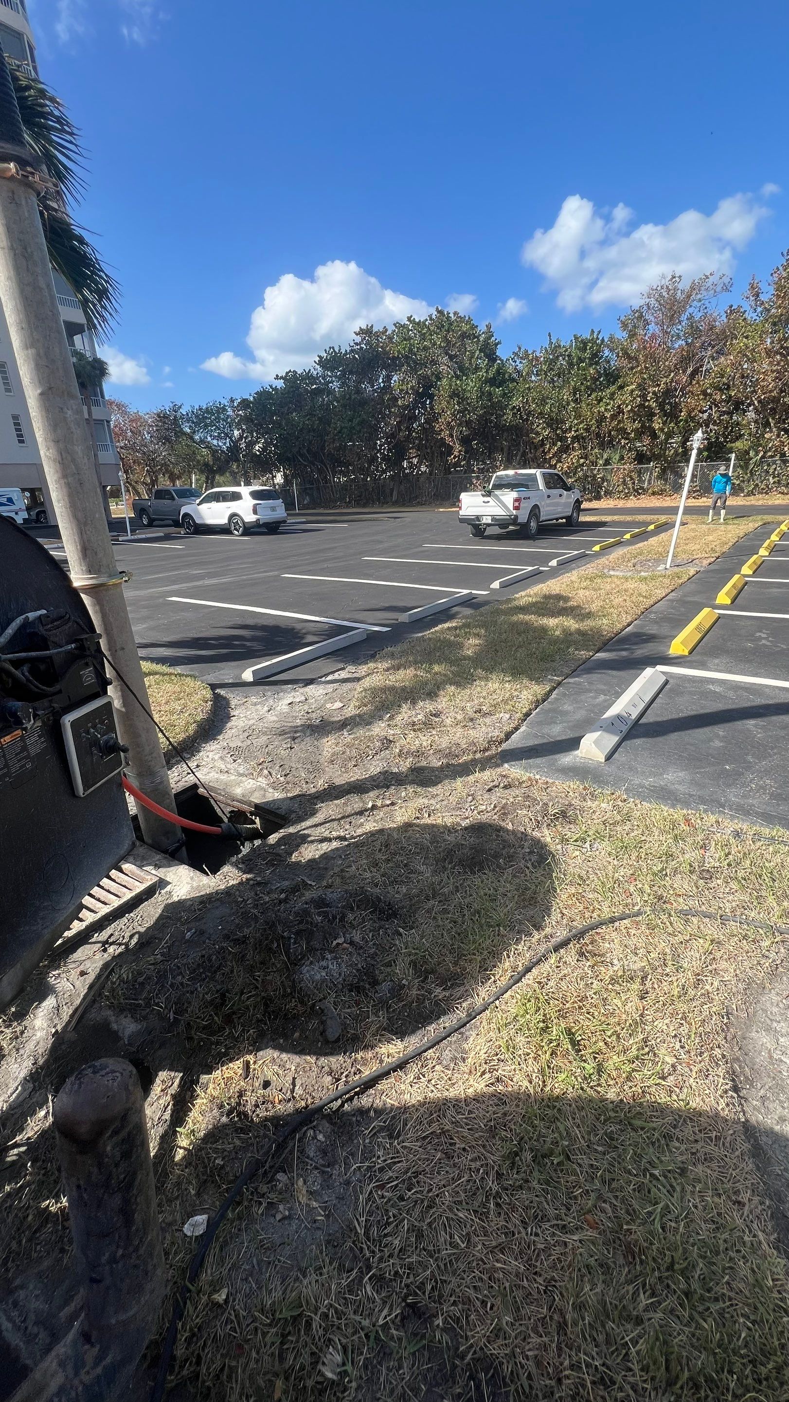 Condo Storm Water System Cleaning and Maintenance From Hurricane Ian by APS Power & Water