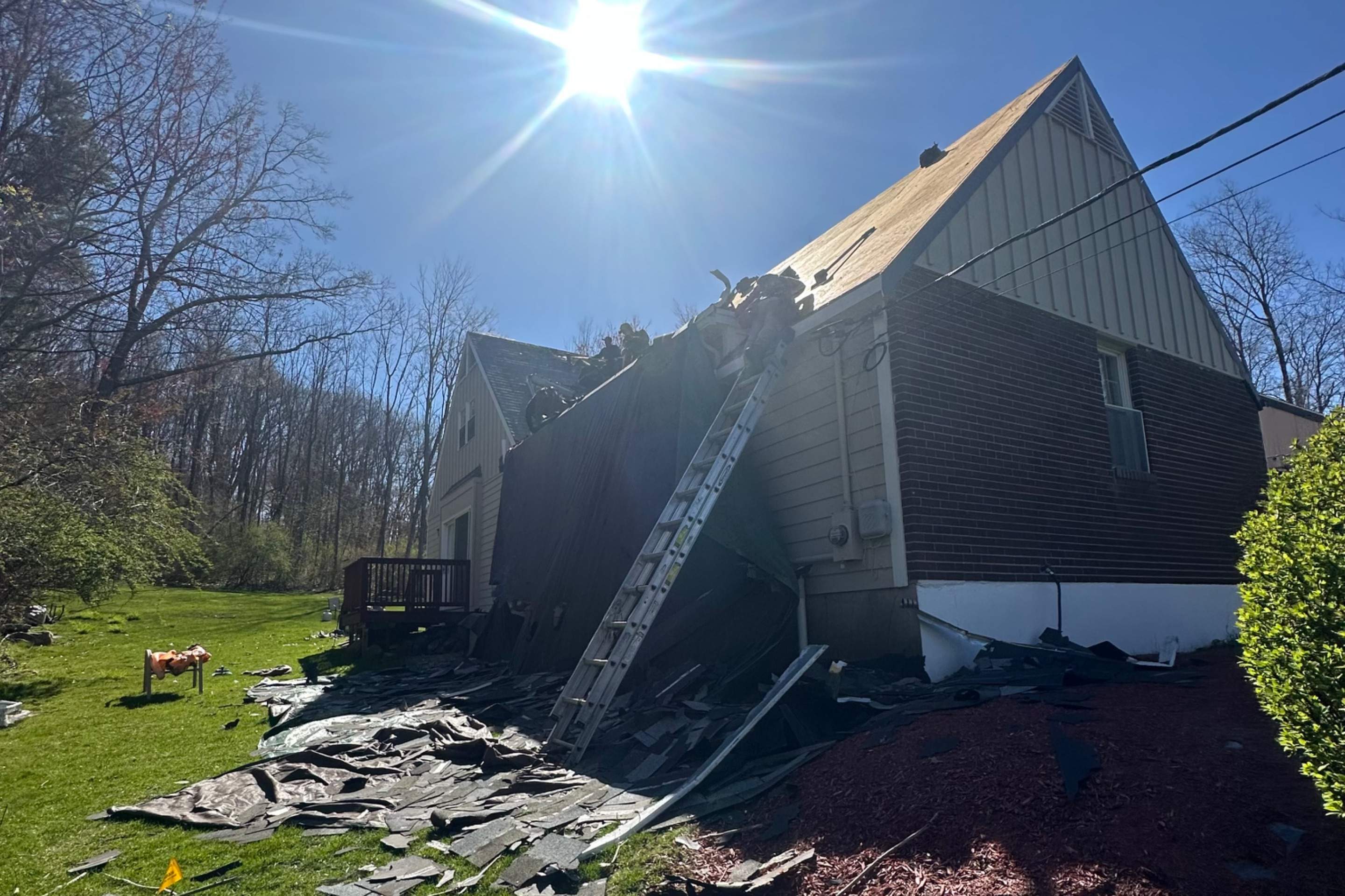 Full Roof Replacement on Large Home in North Andover, MA – CertainTeed Landmark, Charcoal Black by JOHNNYS PRO