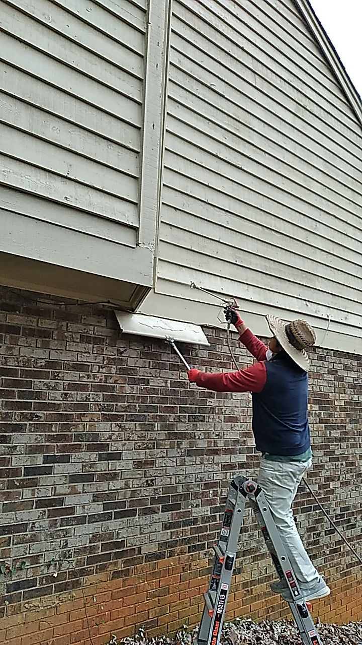 Exterior renovation using James Hardie Siding and Simonton Windows by Indigo State Roofing