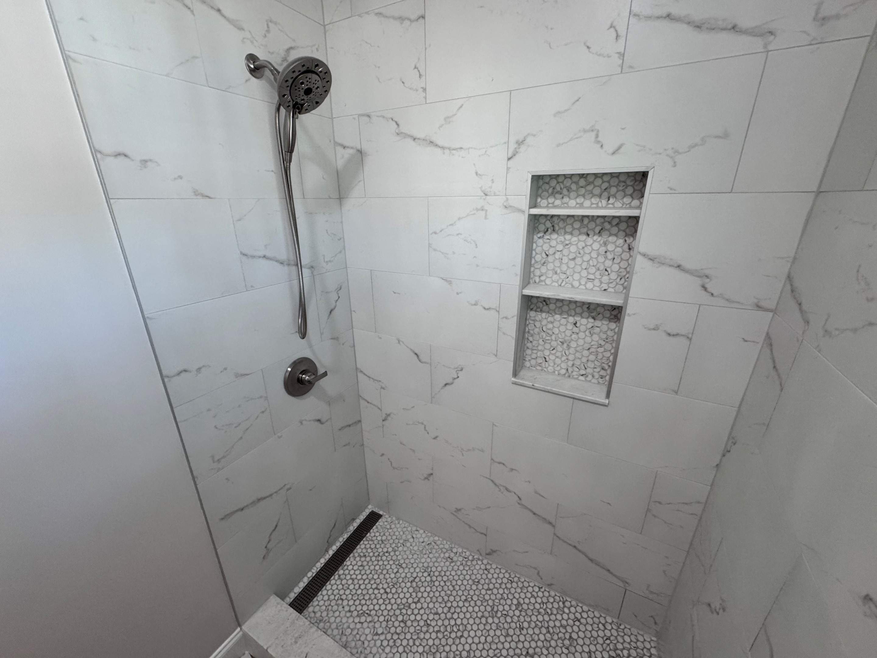 Hall bathroom renovation by Prudencio
