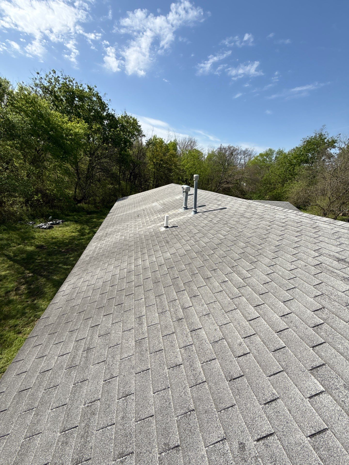 Owens Corning Oakridge Brownwood by In & Out Construction & Remodeling, LLC