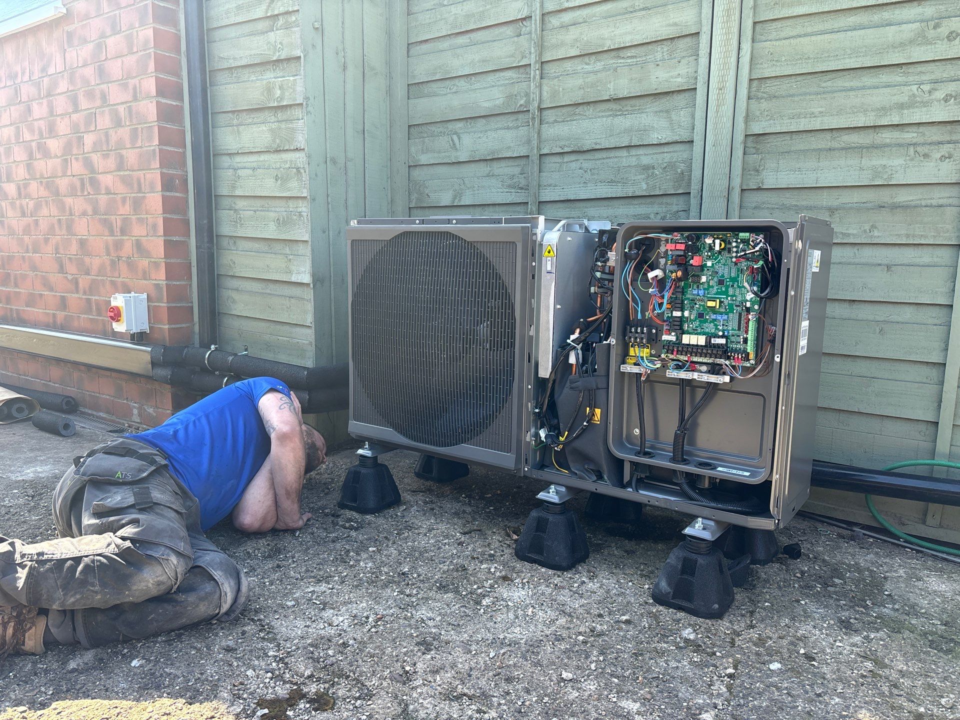 From Coal-Fired Heating to Modern Renewable Comfort 🔥➡️🌿 by Elite Services Group Ltd