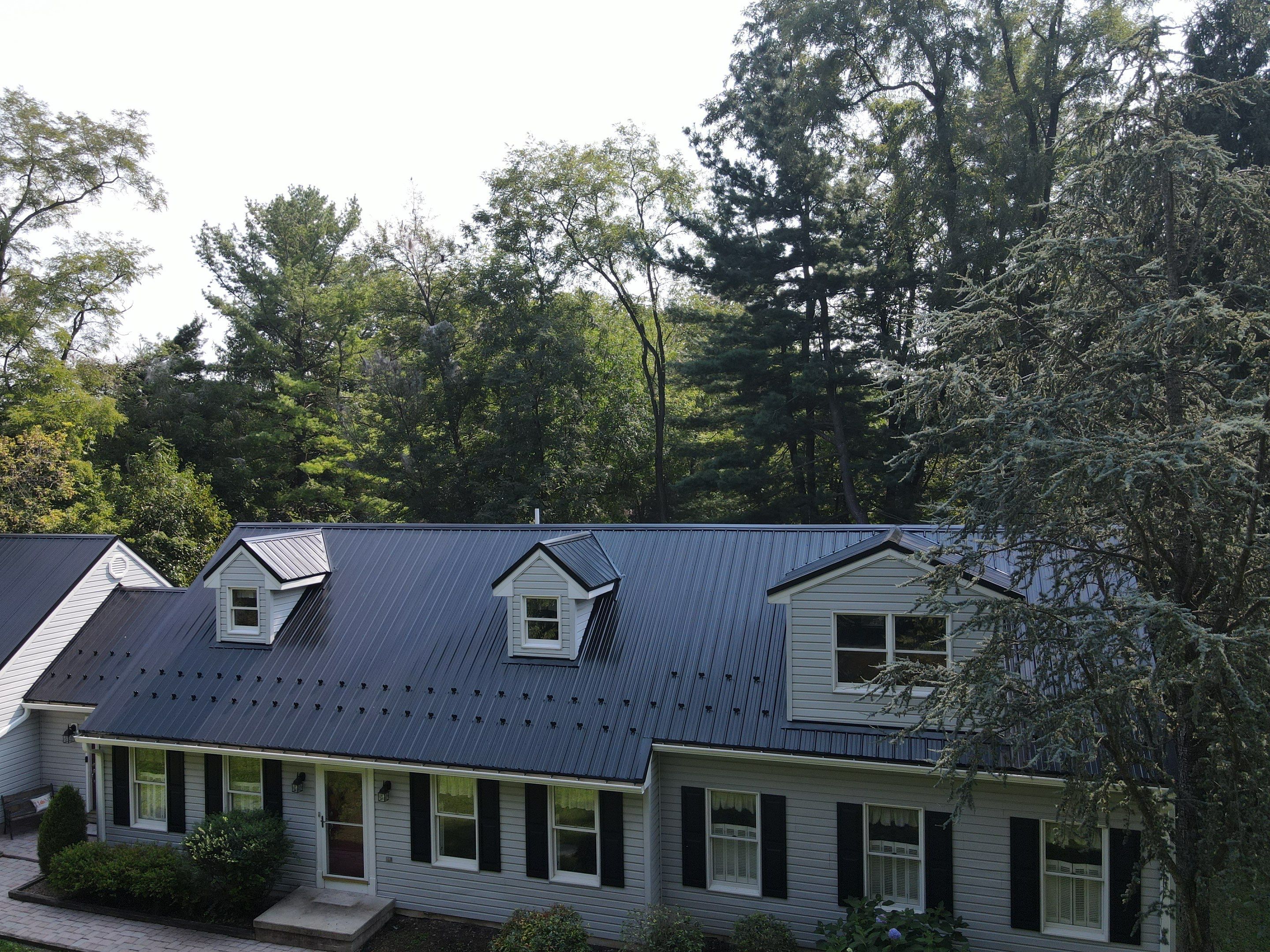 Everlast Azm Black  by Teflon Roofing