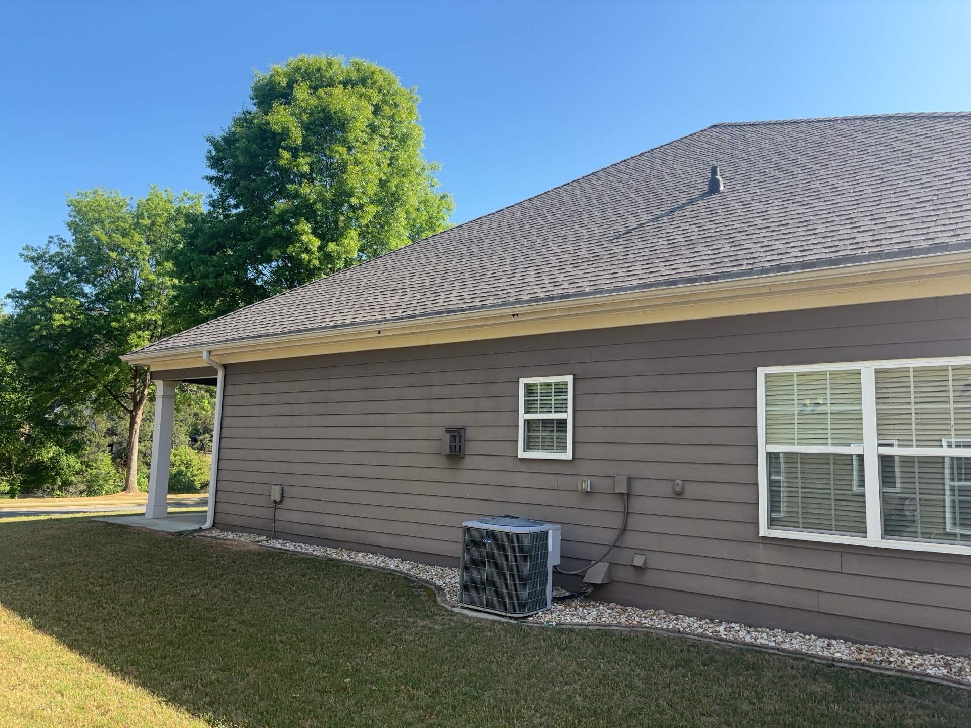 Acworth, GA Exterior Painting using Sherwin Williams SuperPaint by Nelson Exteriors