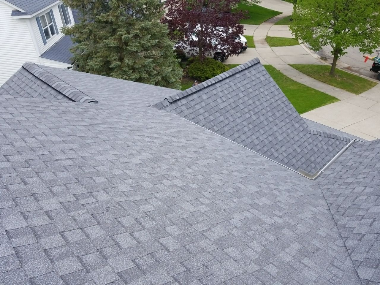 Roof Replacement using CertainTeed Landmark by 180 Contractors