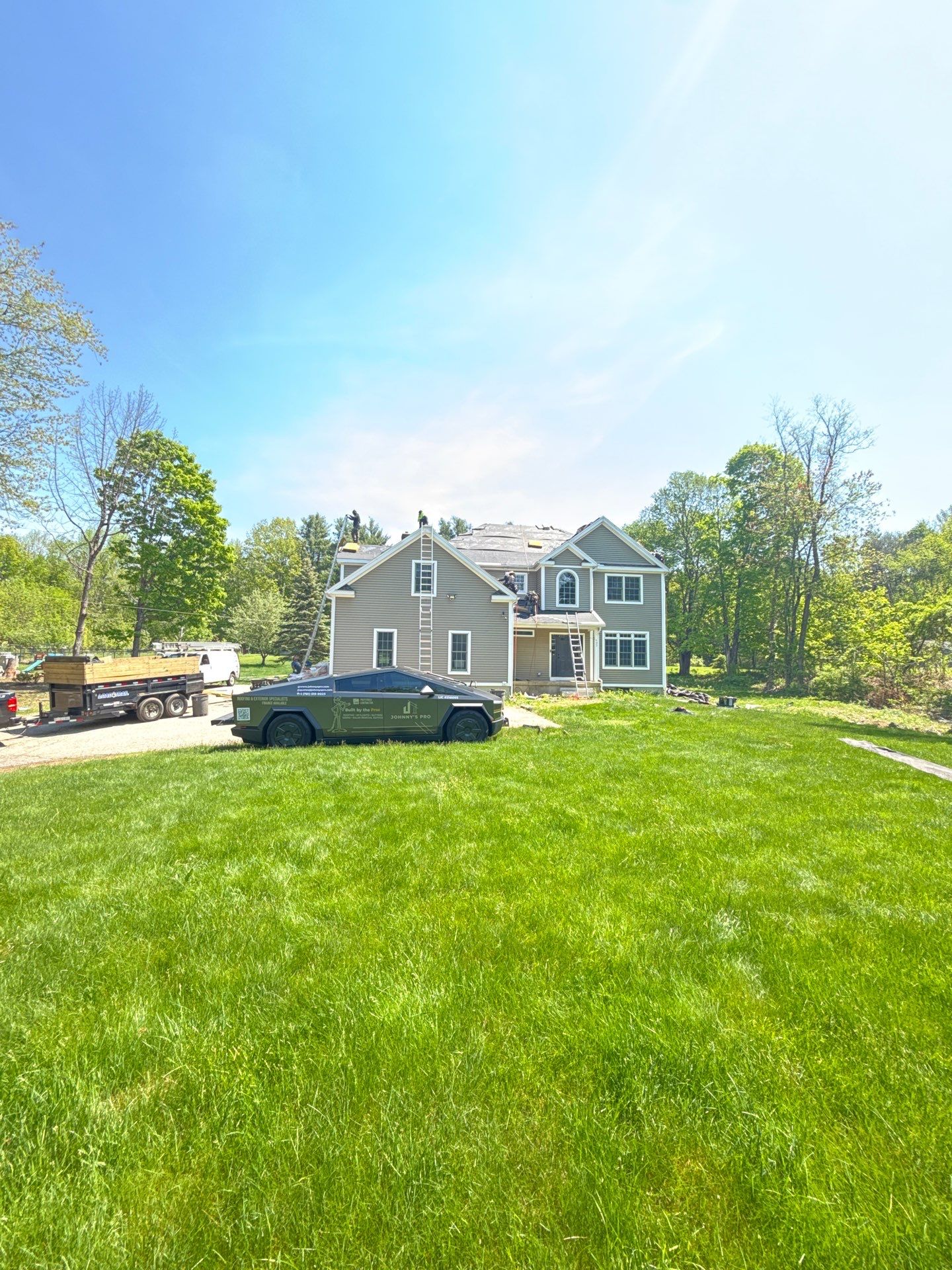  Full Strip & Re-Roof in Leicester, MA – Owens Corning Duration, Onyx Black with Chimney Flashing Replacement by JOHNNYS PRO