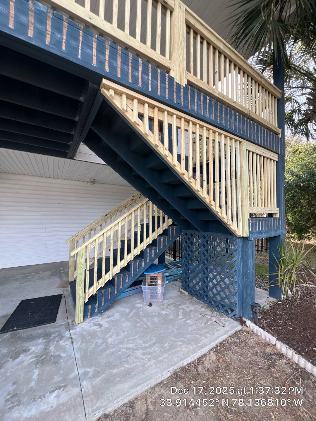 New Handrails & Stair Railings Installation – Oak Island, NC
