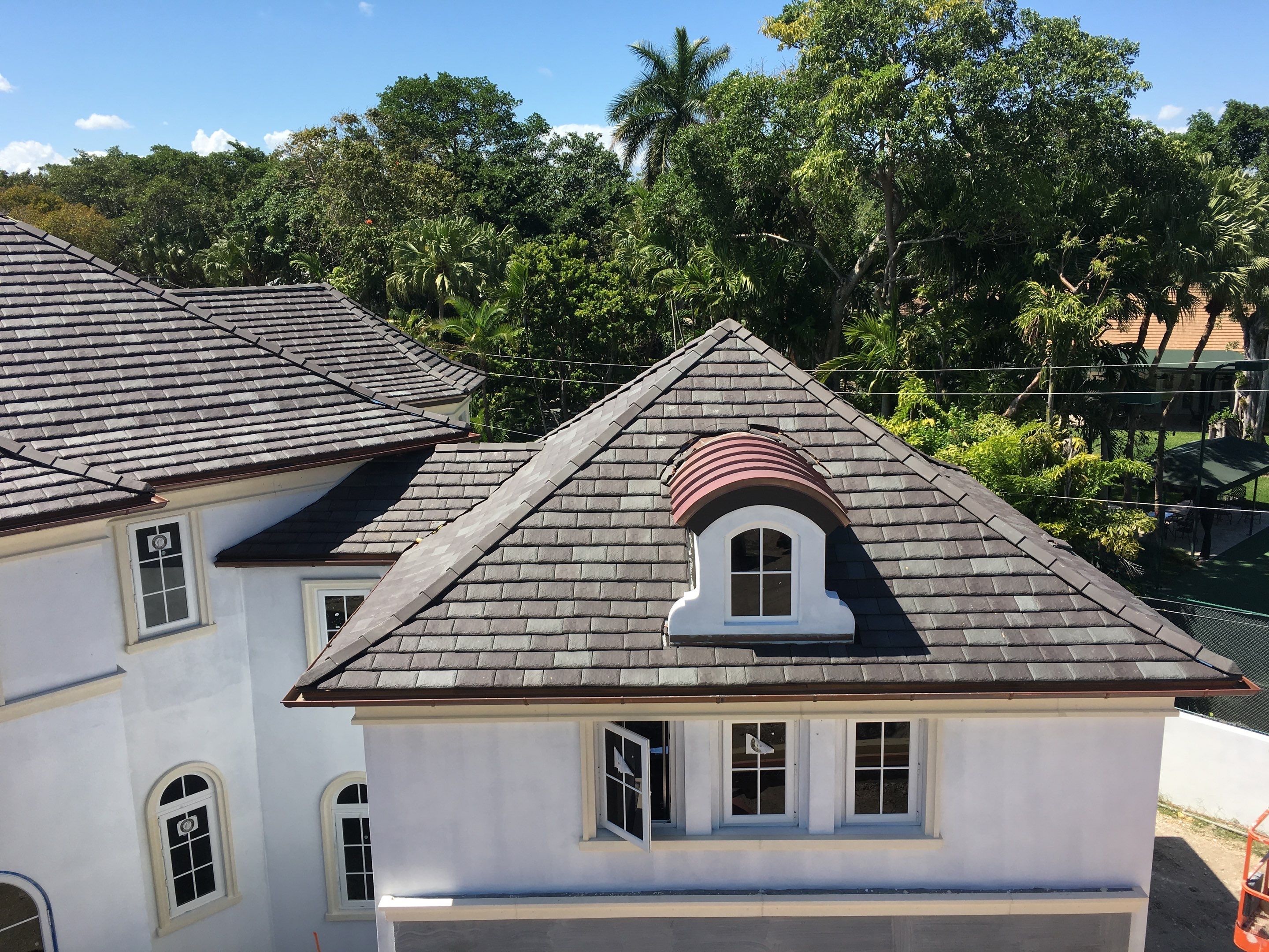 Ludowici - Lexington Slate - Vermont Gray Black by Istueta Roofing