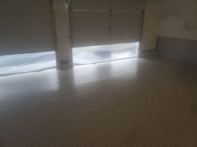 Garage in Nashua, NH 03062