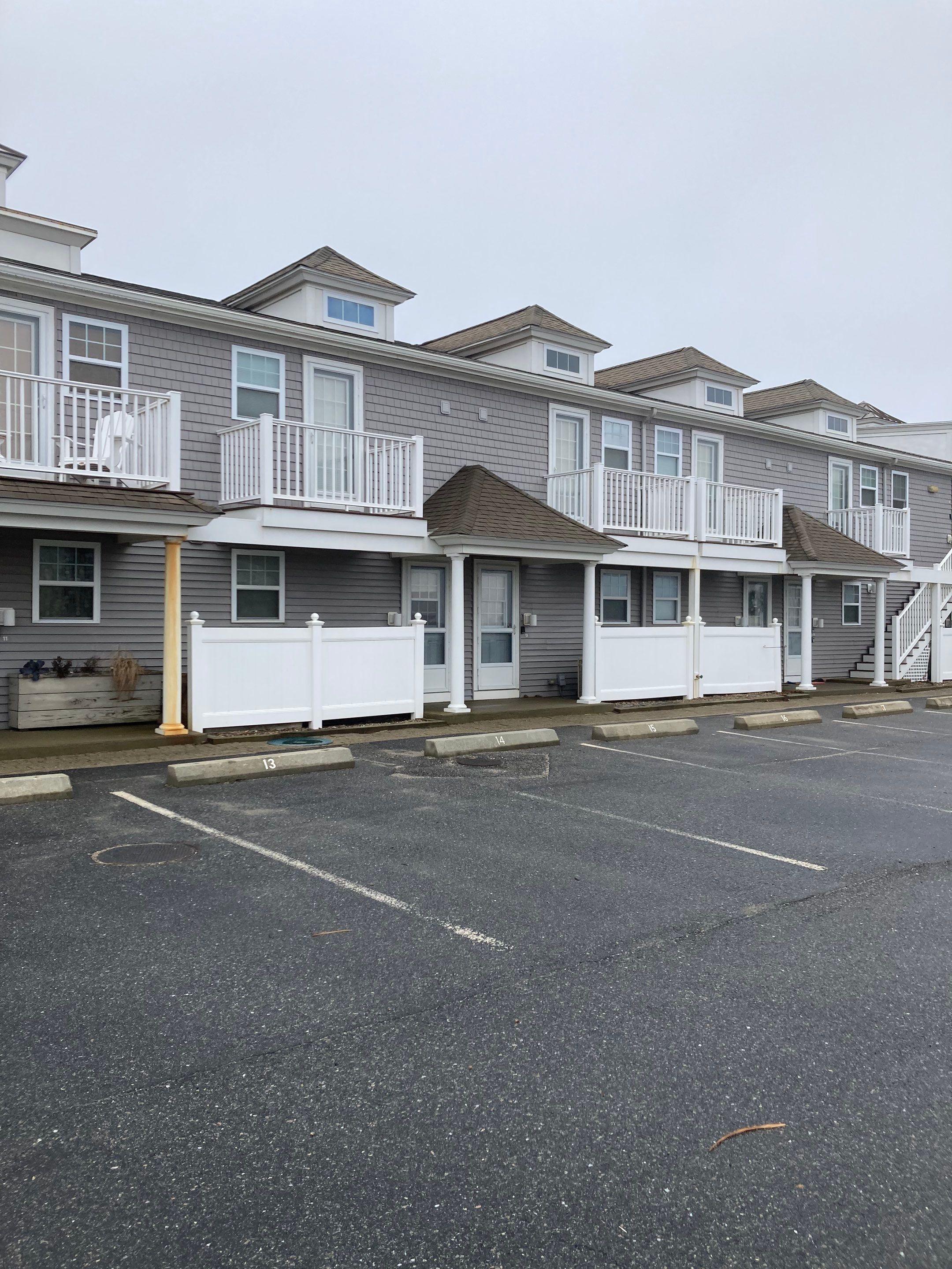 Gutter Installation using 6" K-Style Aluminum Gutter on the Seaside Inn in Truro, MA by Gutter Pro Enterprises
