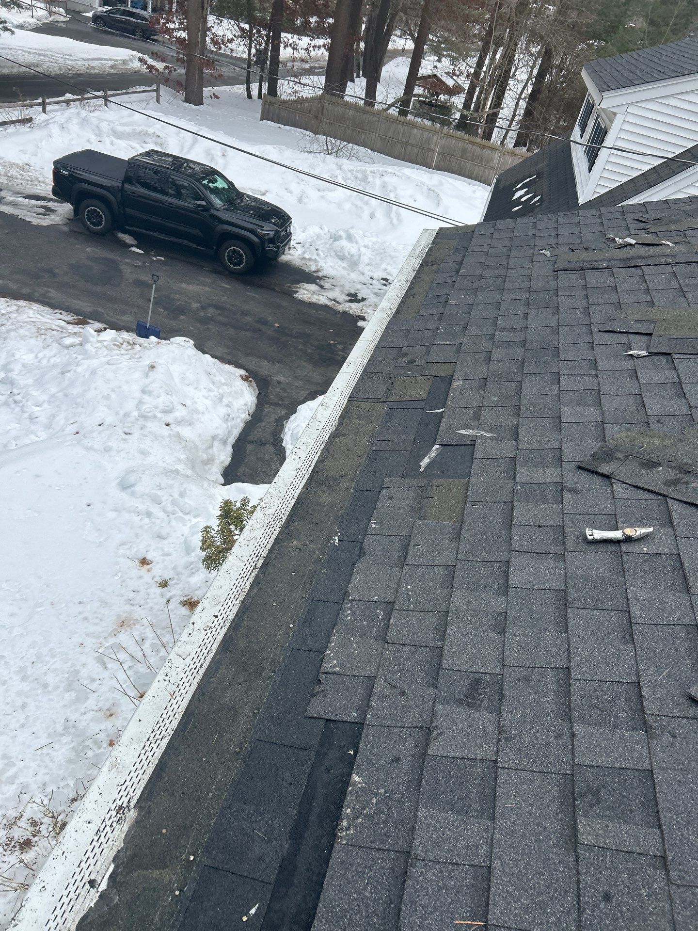 Ice Dam Removal & Snow Removal in Billerica, MA  by Mighty Dog Roofing of Greater Middlesex County