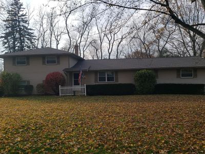 ATLAS PINNACLE COLOR: PRISTINE SCOTCHGARD WEATHERED DRIP EDGE: MUSKET BROWN